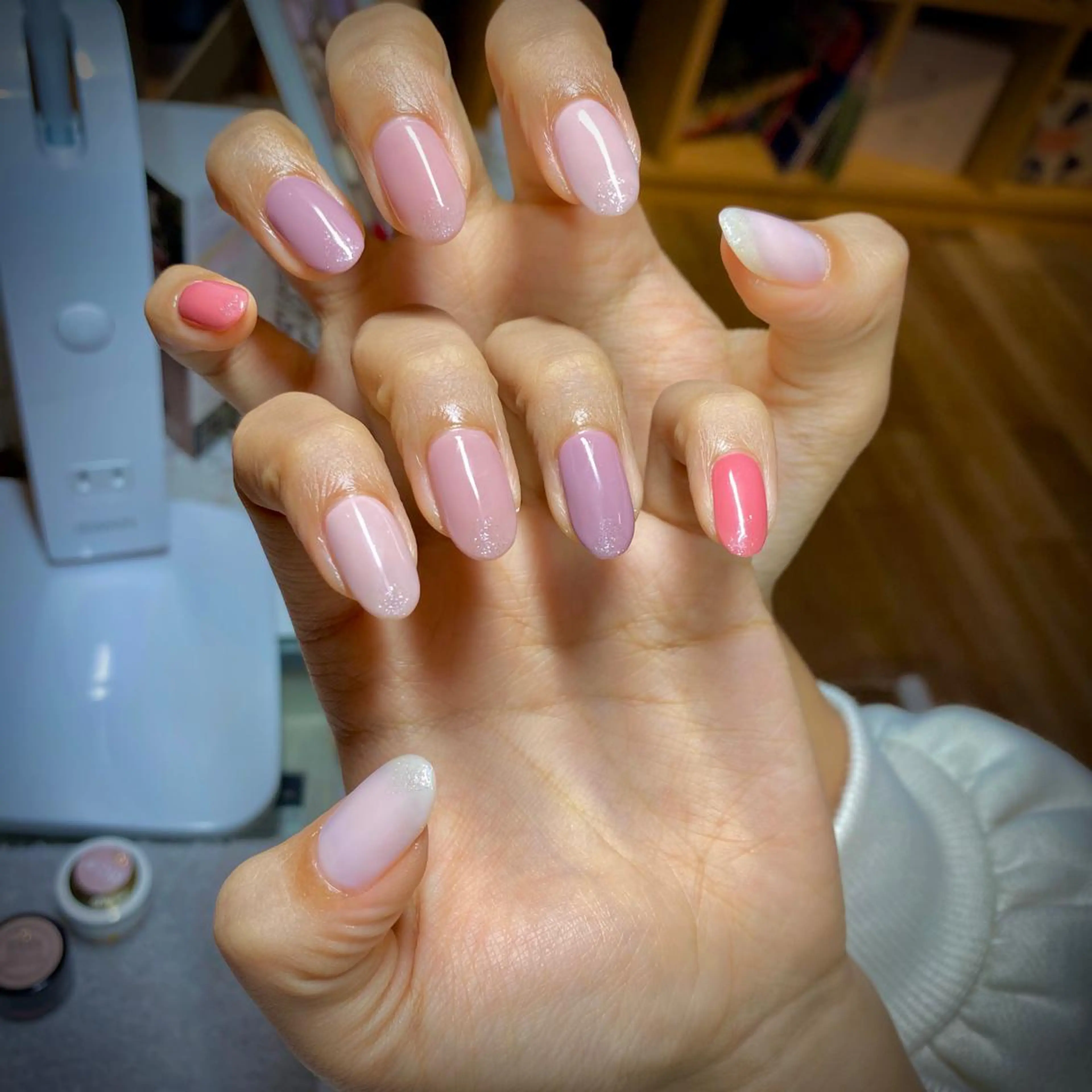 ネイル グラデーション ピンク Temptation mainailのネイルデザイン