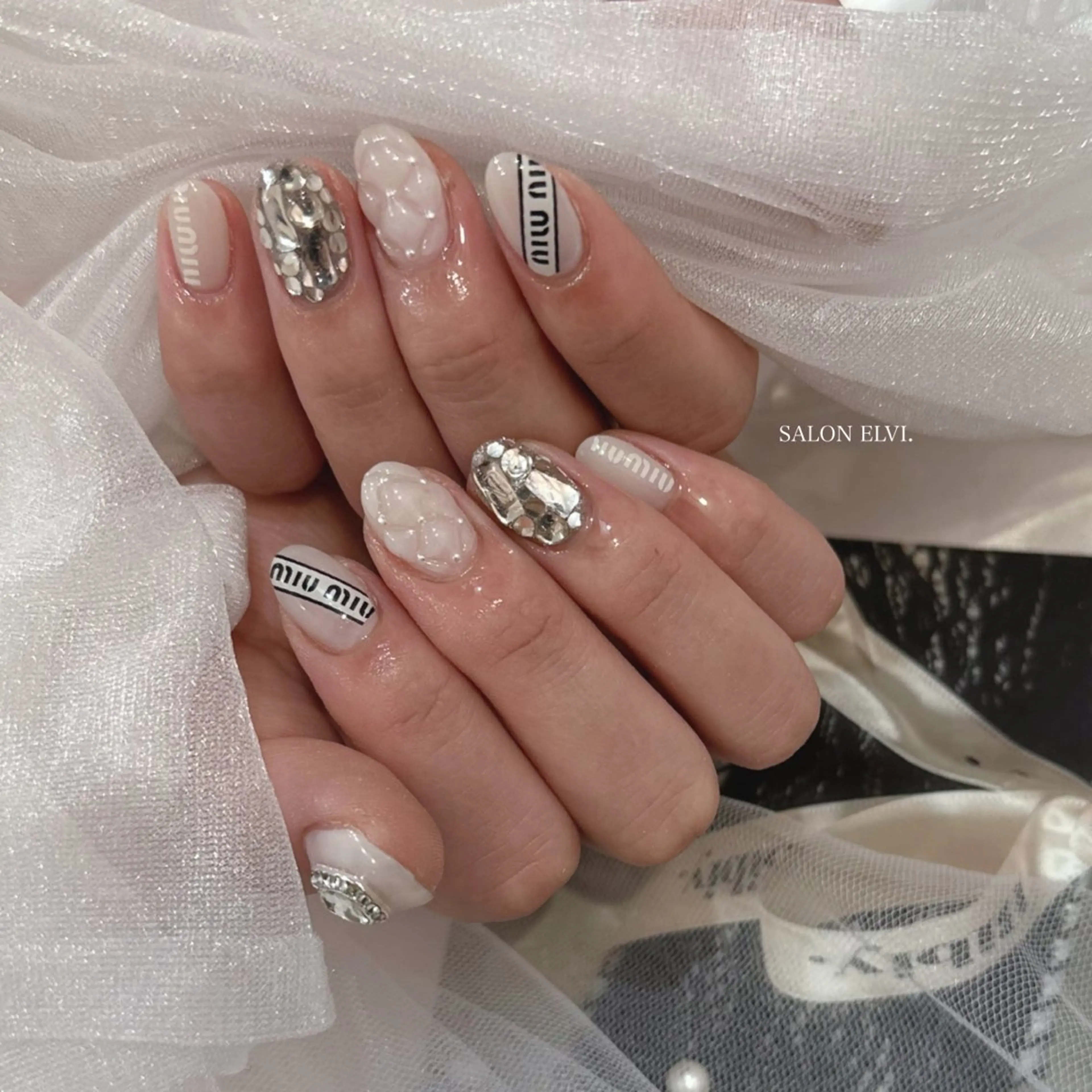 ネイル SALON ELVI.のネイルデザイン