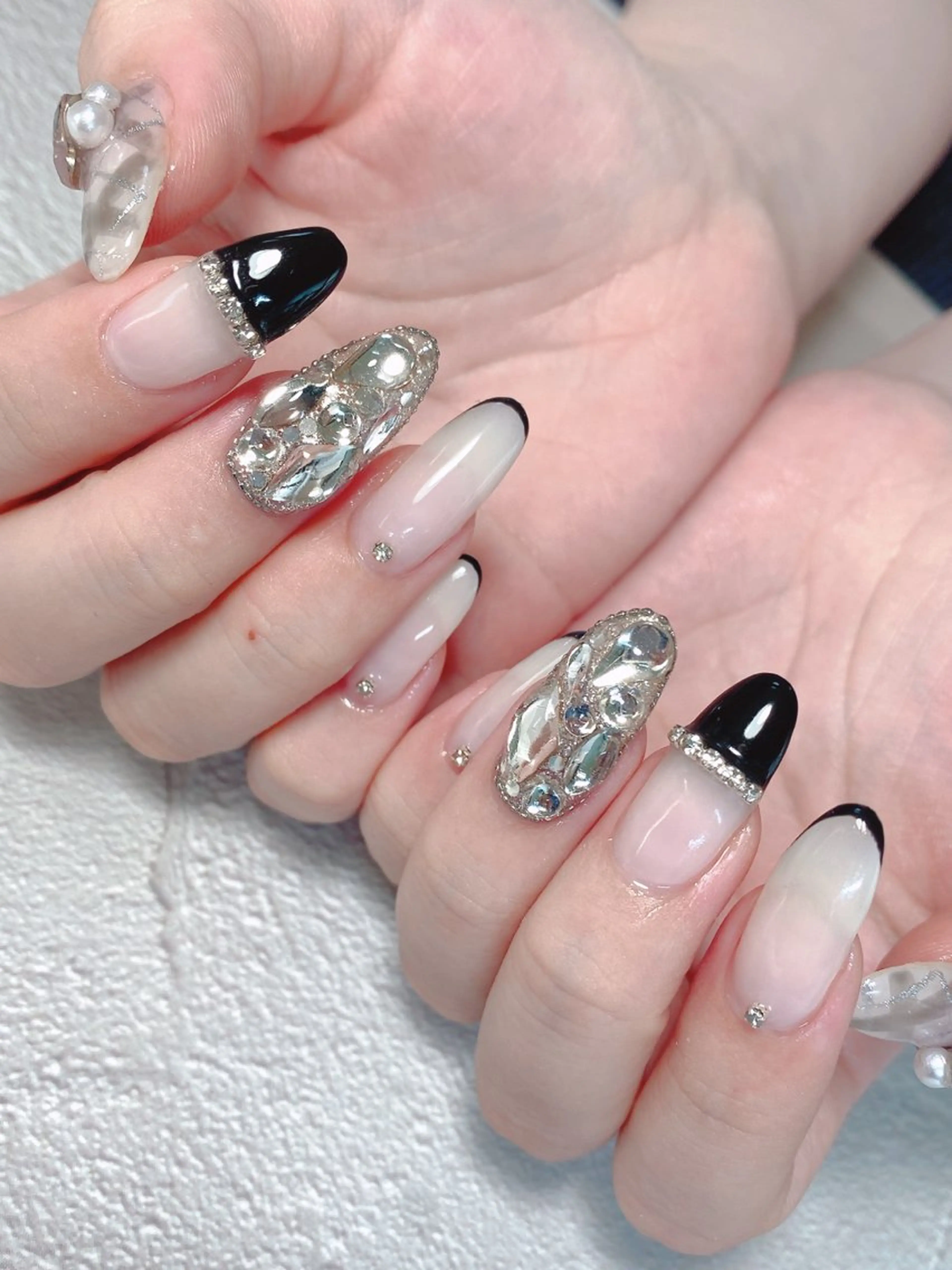 ネイル 大人キレイ 𝑁𝑖𝑥𝑖𝑠のネイルデザイン