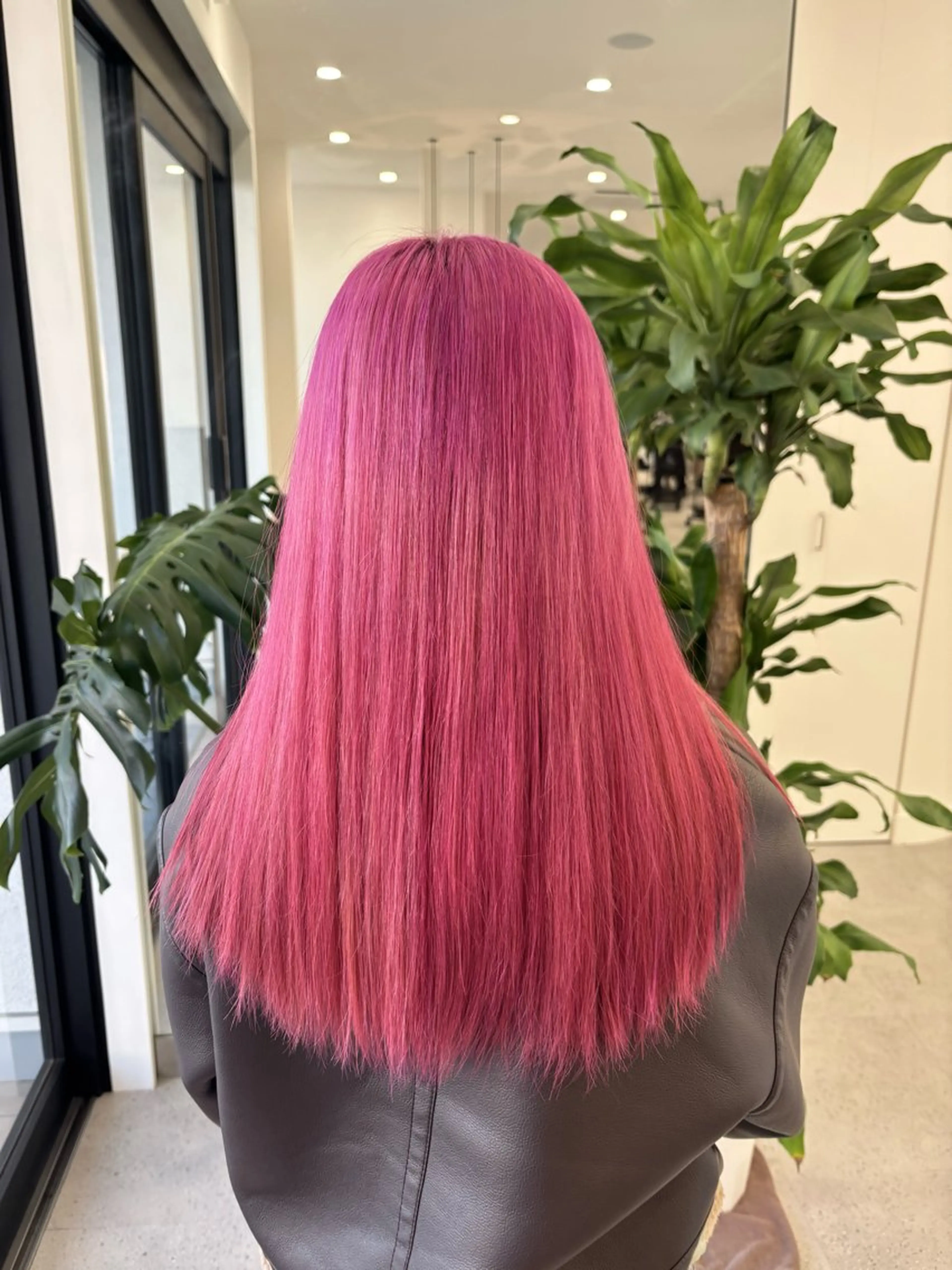 全頭ブリーチ＋オンカラー🌼¥8.250​〜​の写真