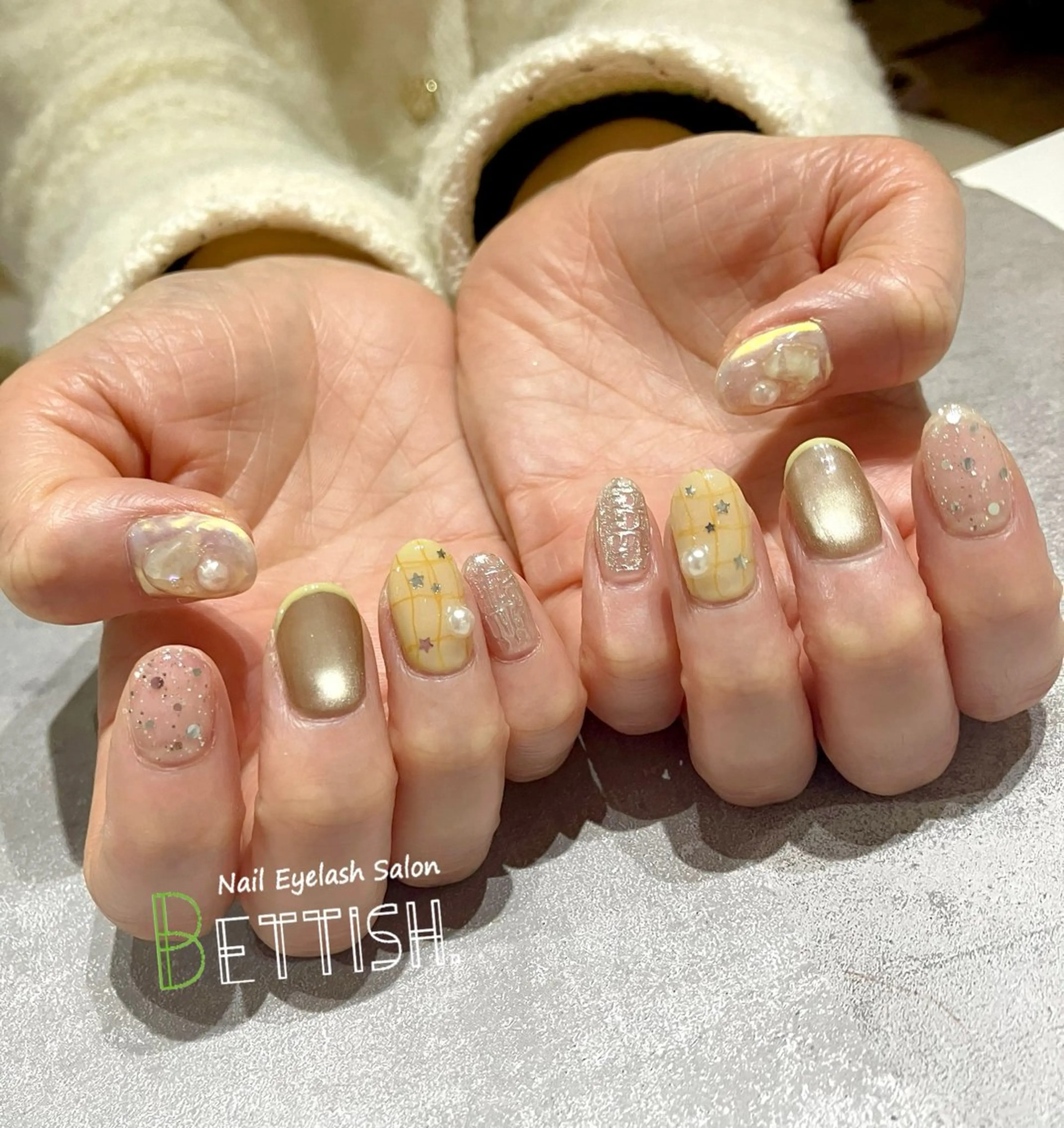 ネイル 春ネイル 黄色 ハンドネイル BETTISH. KUMIKO☺︎︎のネイルデザイン