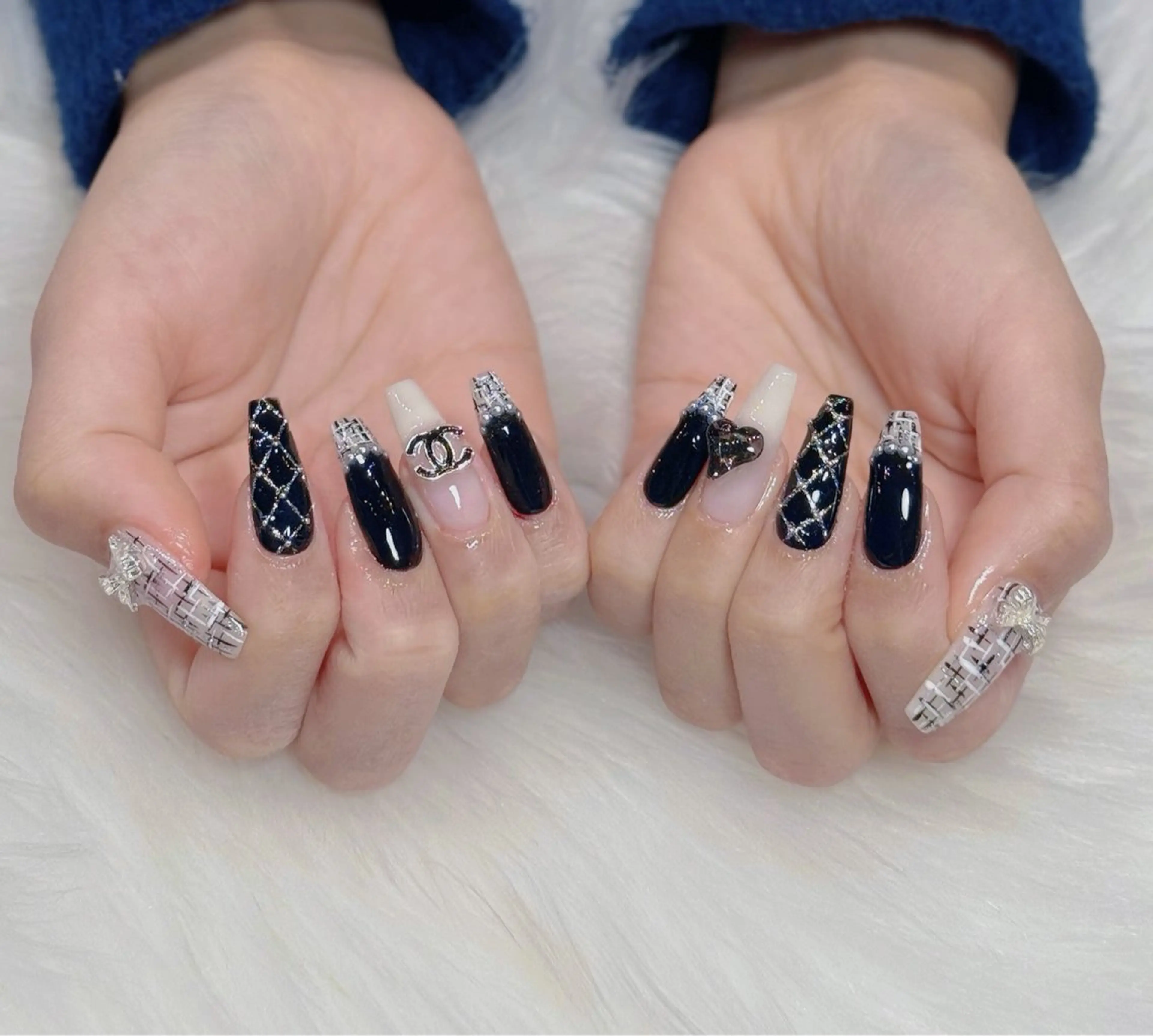 ネイル アートネイル オーロラネイル ジェルネイル 韓国ネイル ロングネイル ハンドネイル Nichi Nailsのネイルデザイン