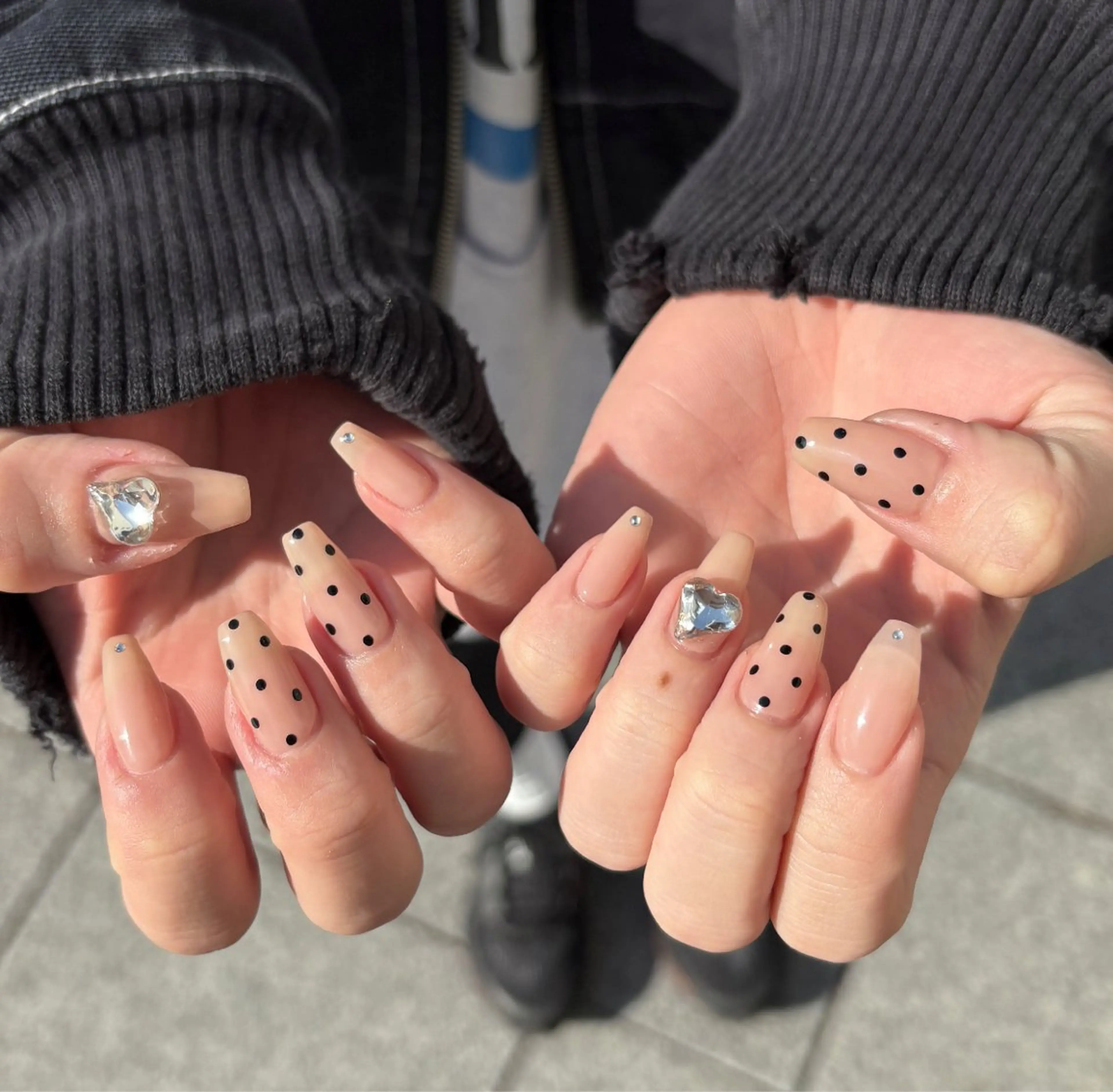 ネイル ドット 持ち込み ワンホンネイル ハンドネイル LeaLea nails.のネイルデザイン