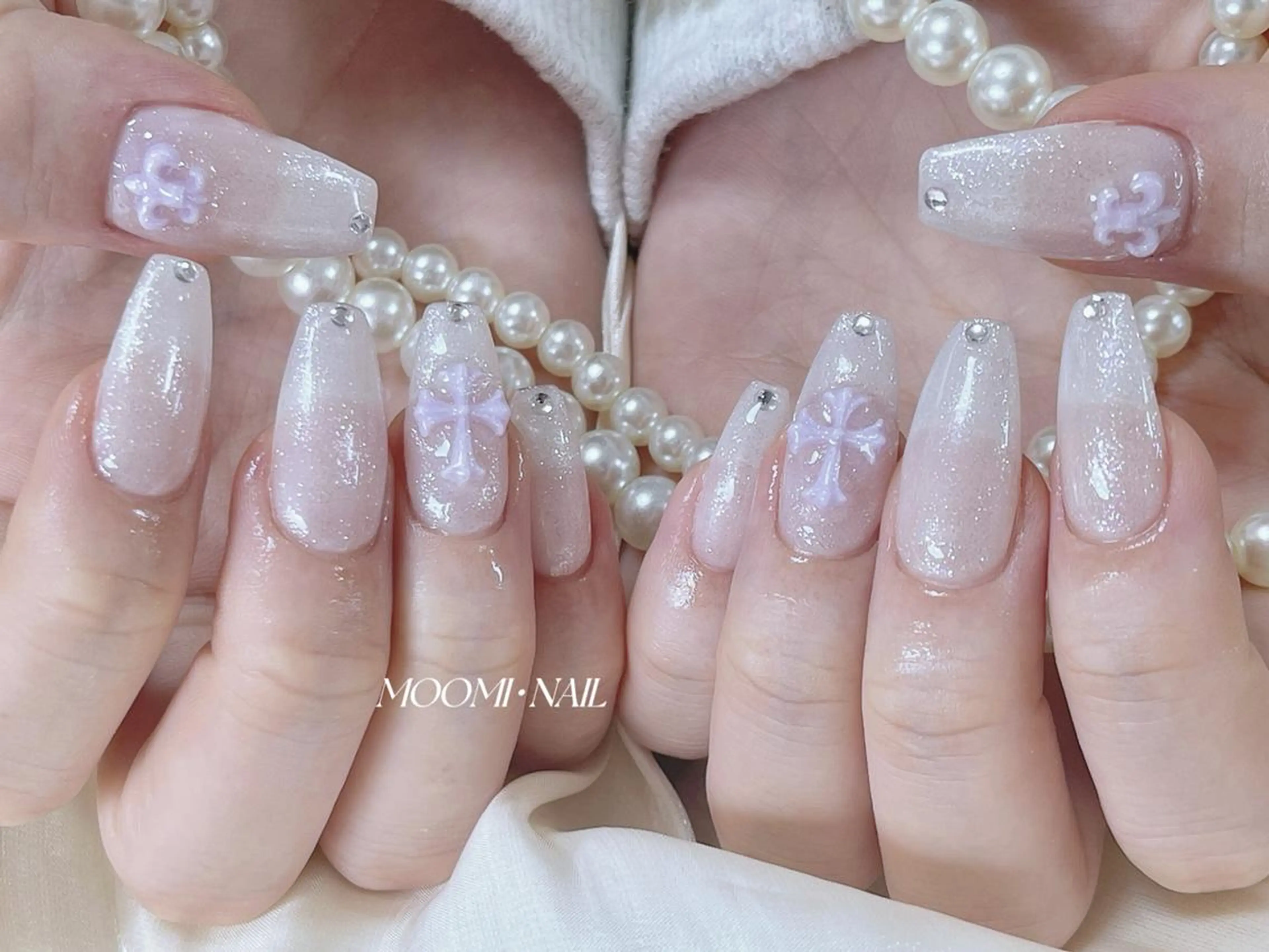 ネイル 長さ出し フレンチネイル ジェルネイル ガラスフレンチ 韓国ネイル ハンドネイル moomi nail スカルプ専門のネイルデザイン