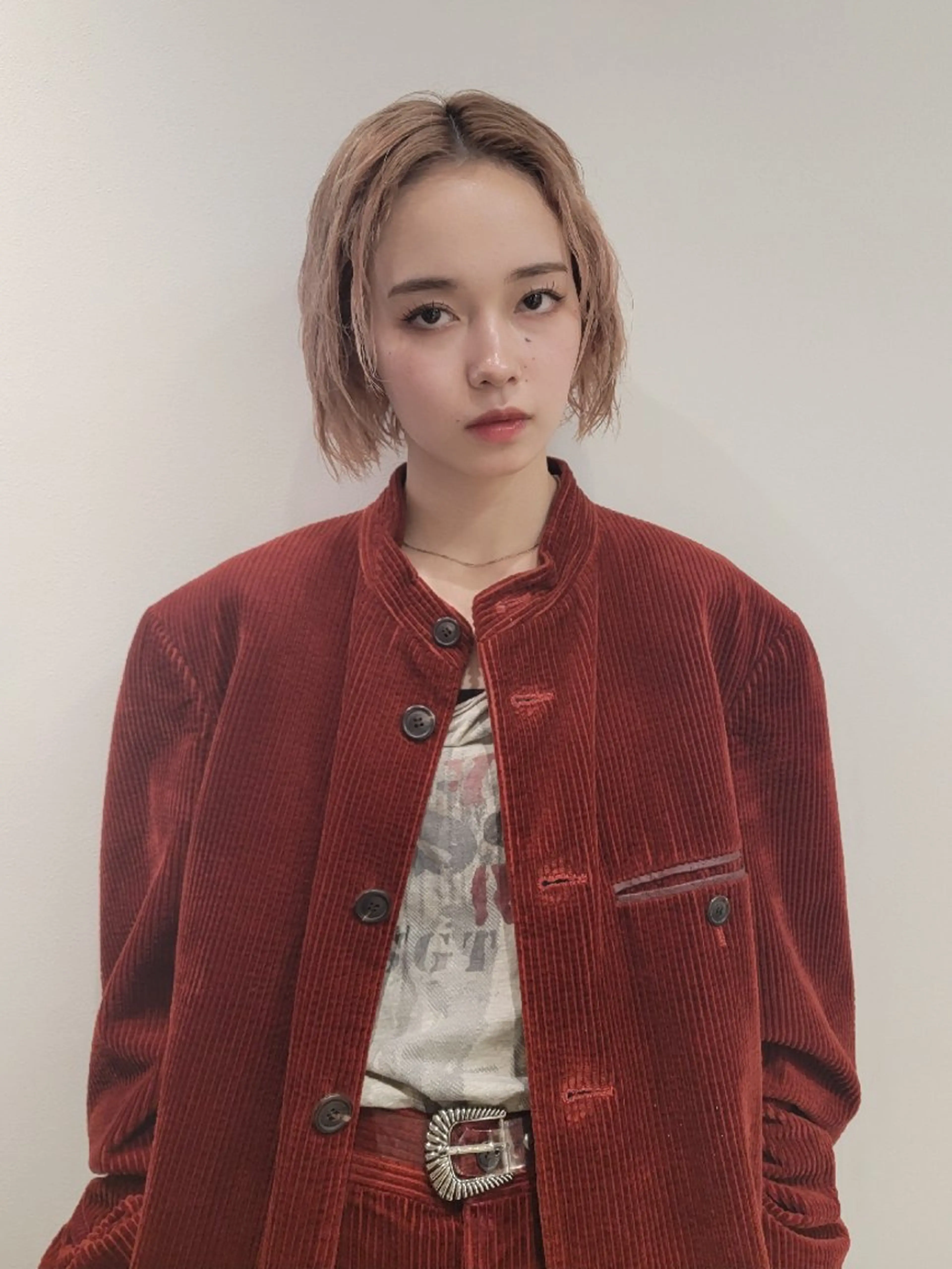 カラー ミディアム OMA カタギシのヘアスタイル