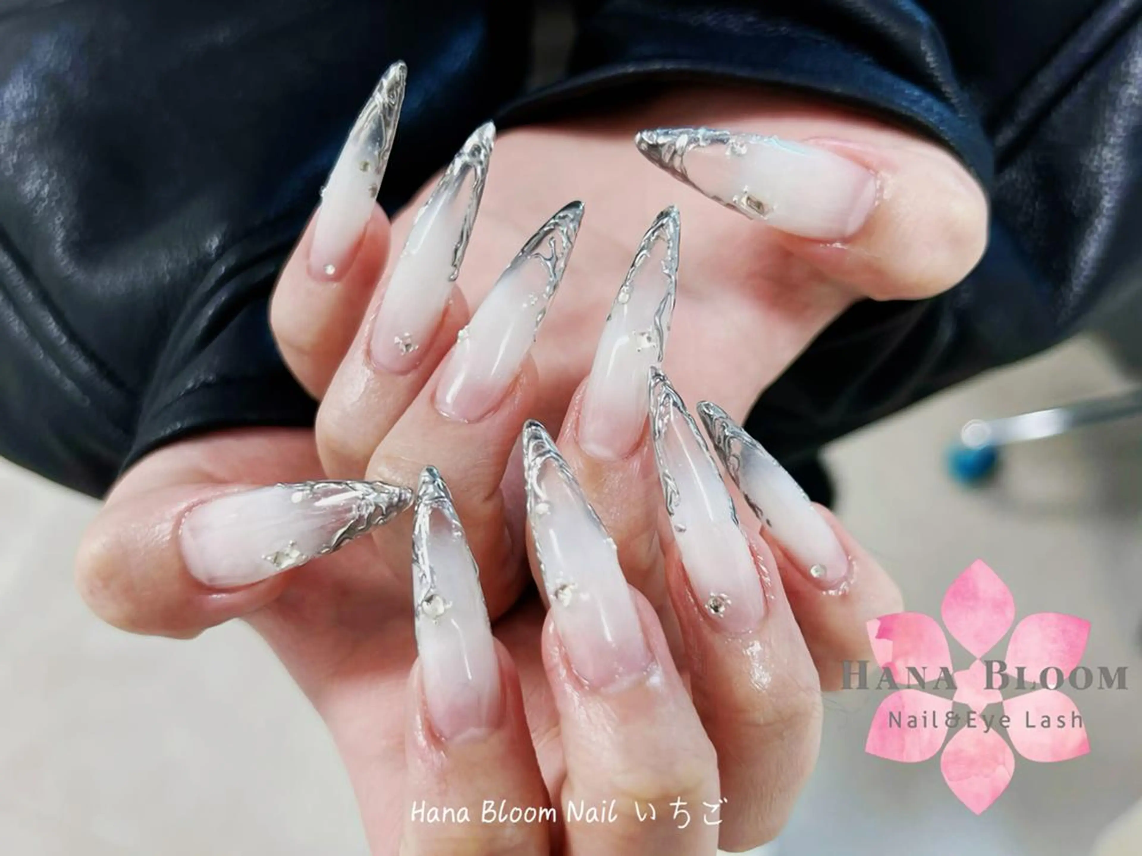 ネイル 長さ出し フレンチネイル ジェルネイル マグネットネイル ミラーネイル ハンドネイル ハンドケア Hana Bloom Nail 渋谷道玄坂のネイルデザイン