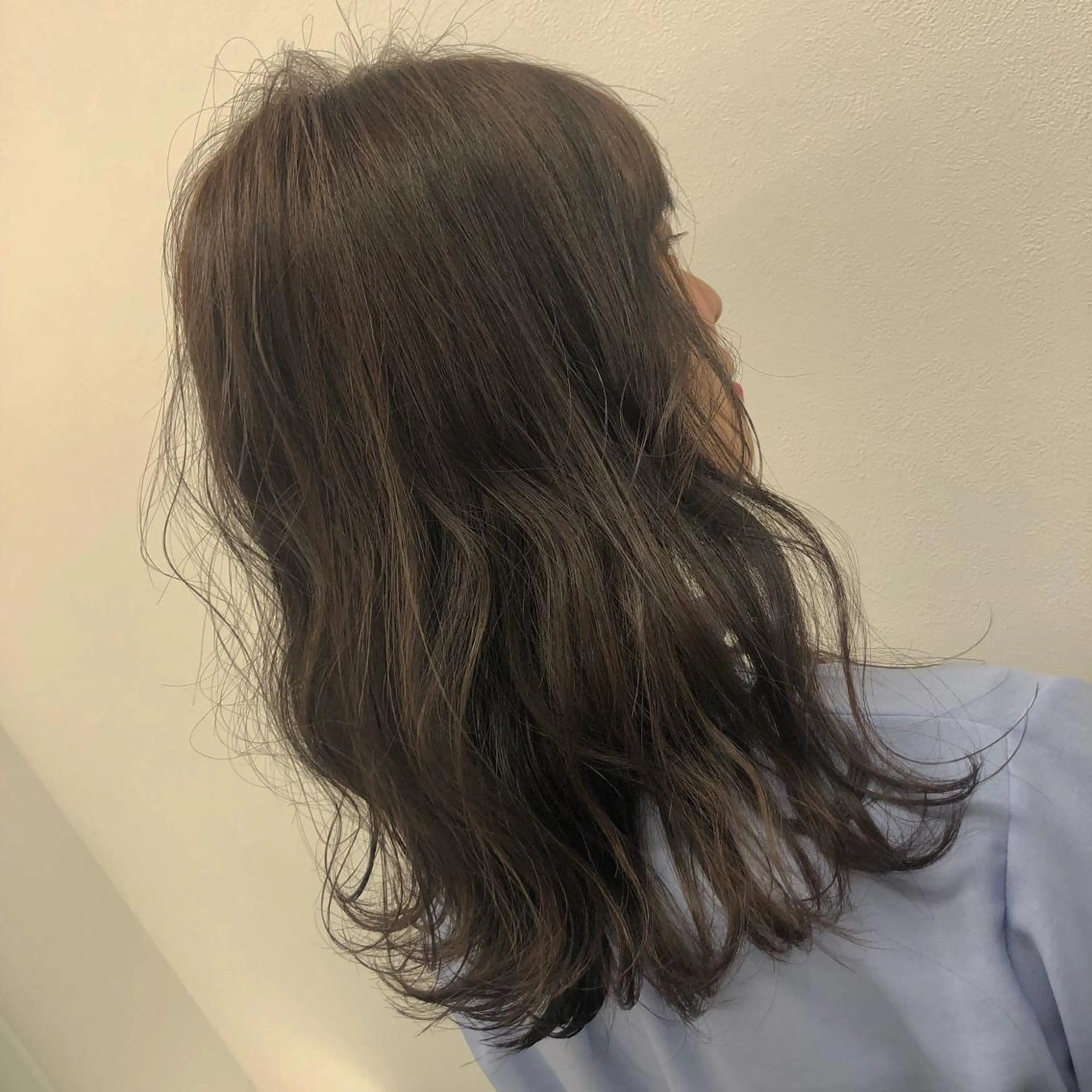 セミロング カラー ヘアアレンジ グレージュ ハイライトカラー ハイライト 美髪矯正/透明感カラ ー🫧YUUKI🫧のヘアスタイル