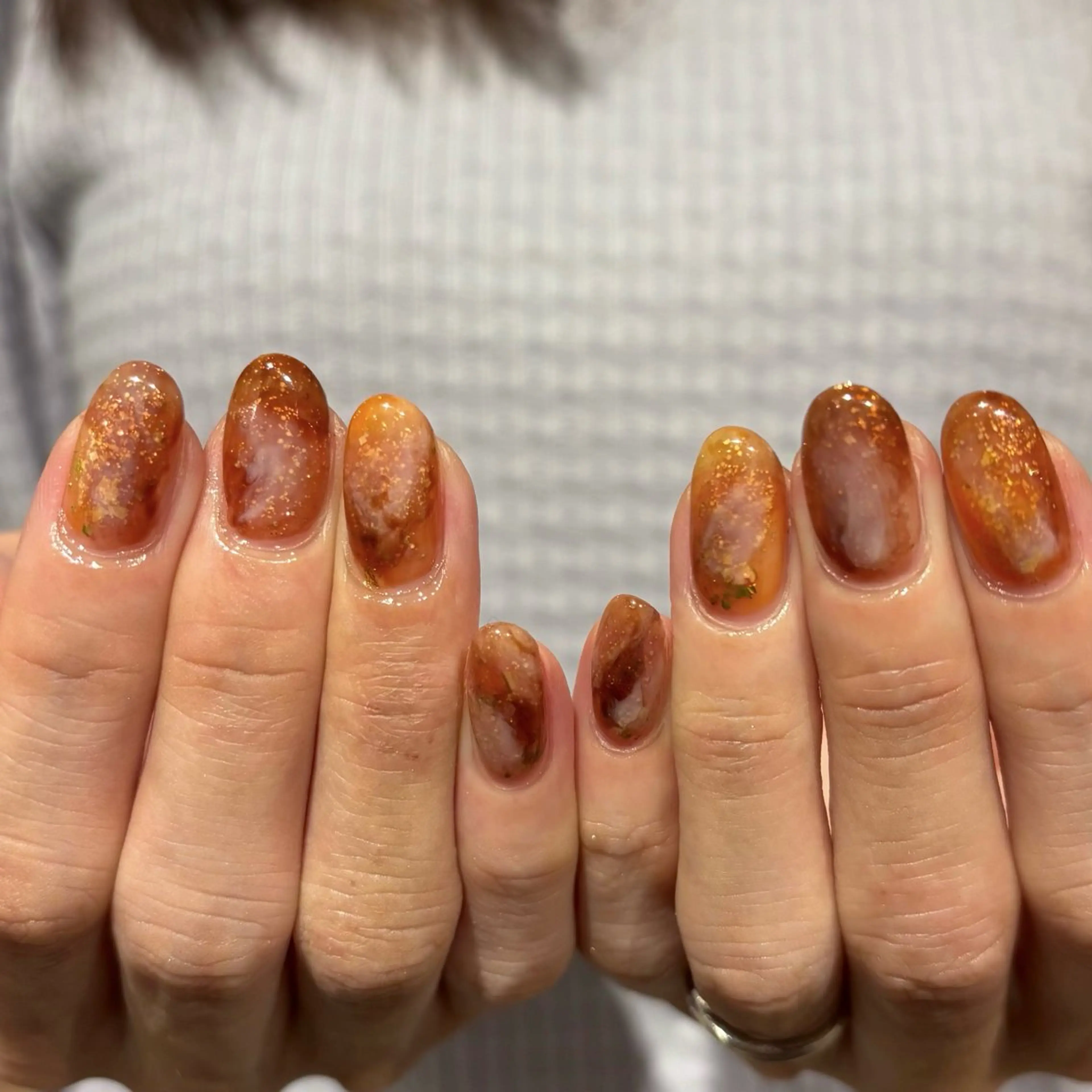 ネイル べっ甲ネイル ブラウン ジェルネイル ニュアンスネイル オレンジ ハンドネイル Bianca名駅店 安田のネイルデザイン
