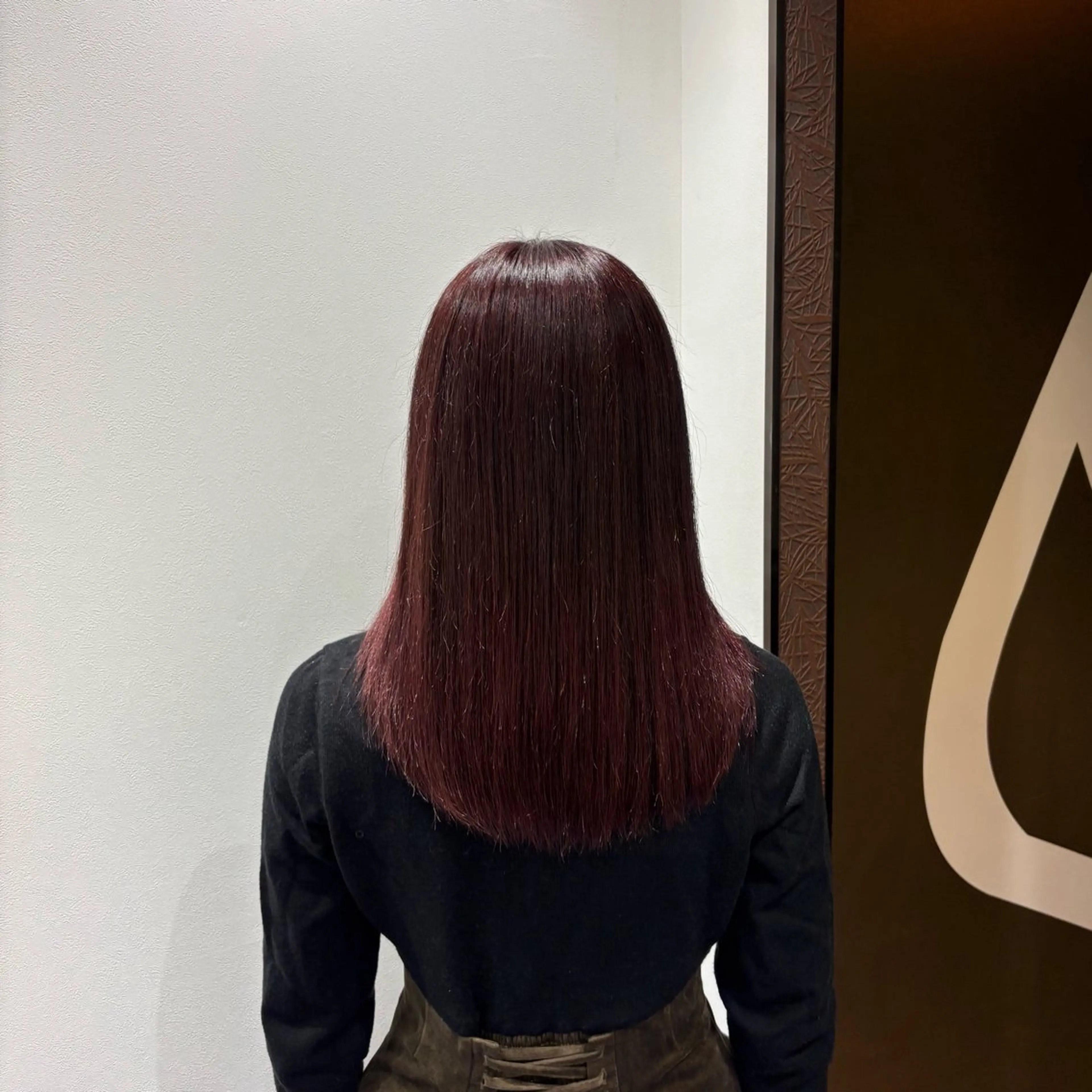 セミロング カラー ピンクカラー レッドカラー 🌸石間伏 愛理🌸のヘアスタイル