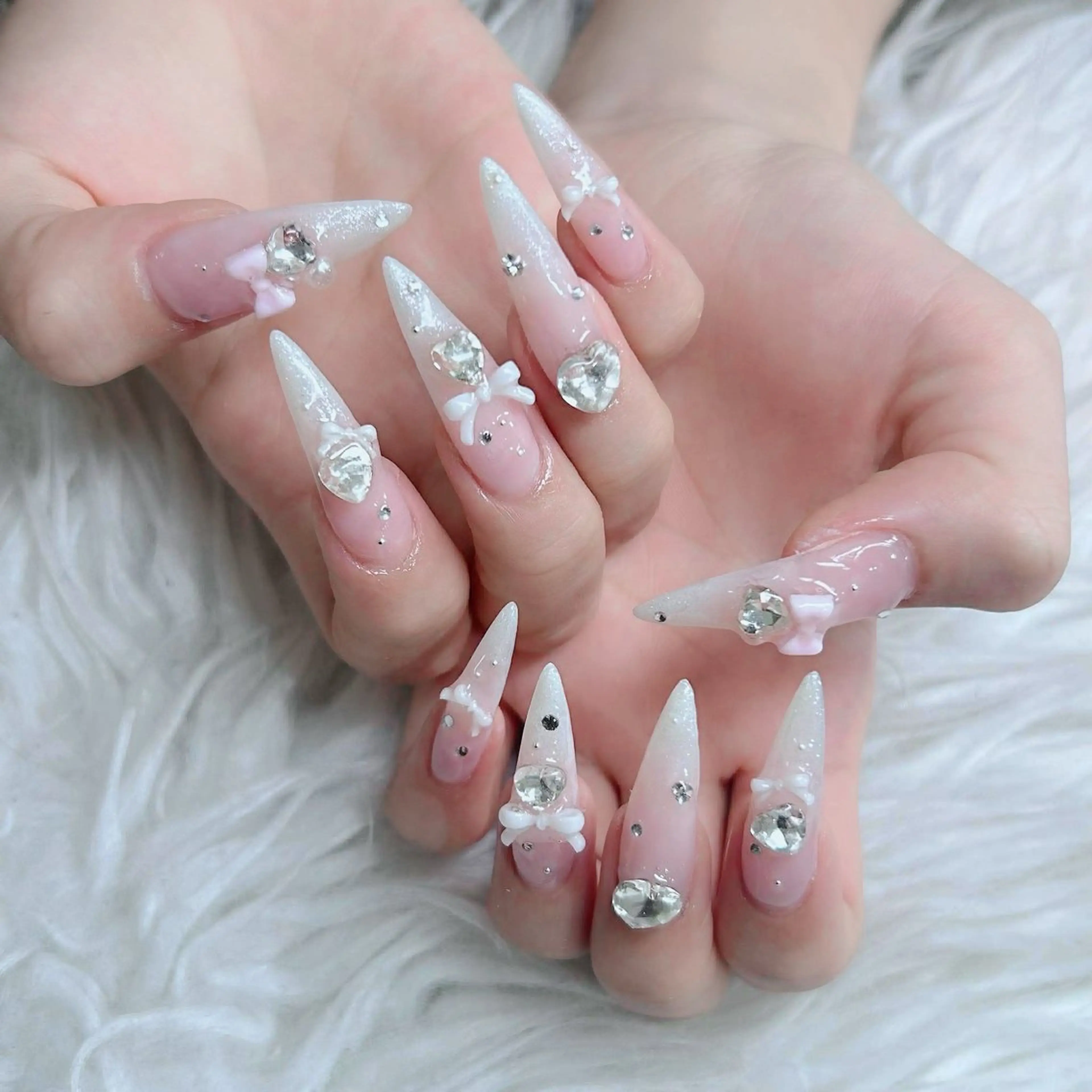 ネイル フットネイル フレンチネイル グラデーション 韓国ネイル ロングネイル ハンドネイル Hani Nail Salonのネイルデザイン