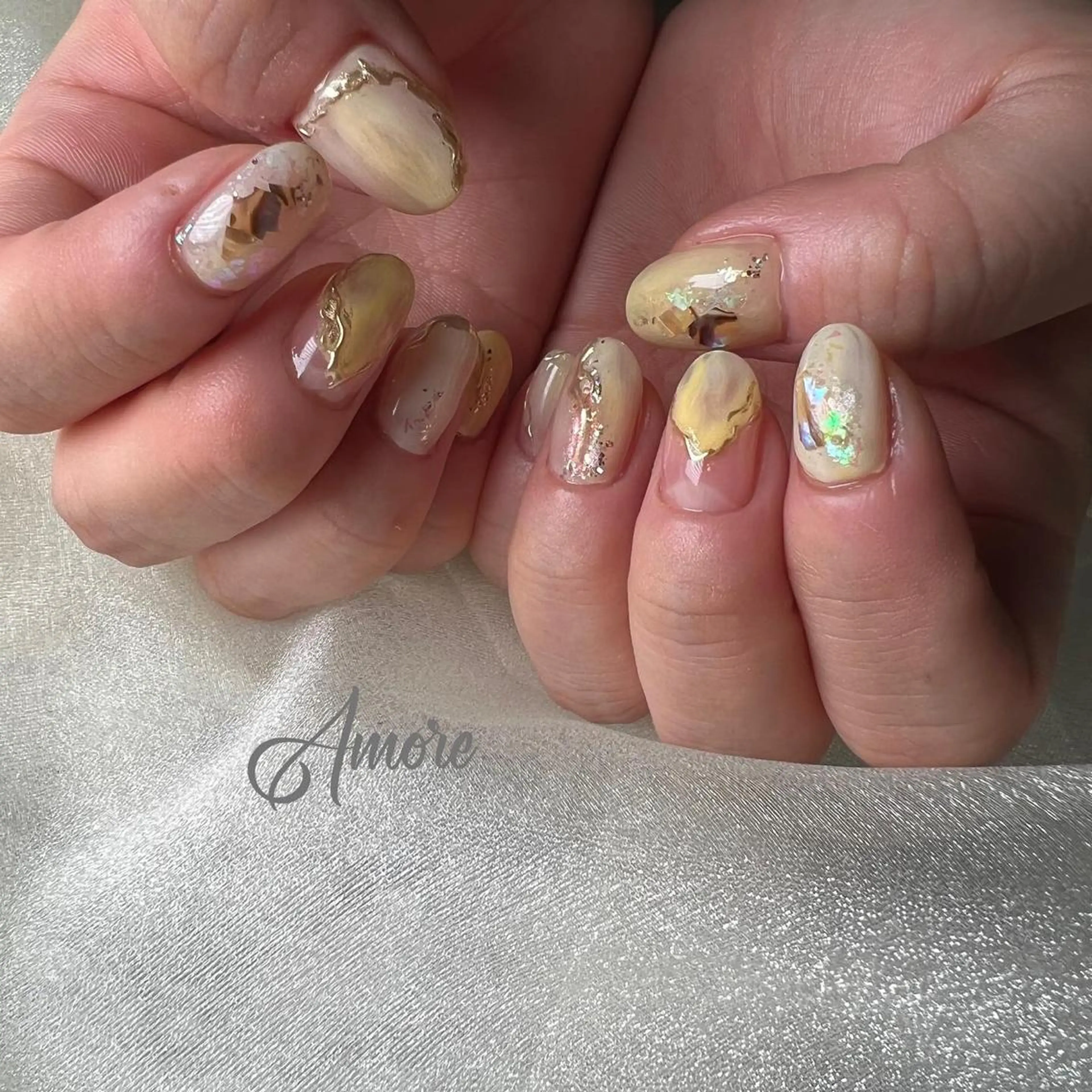 ネイル ジェルネイル 氷ネイル・うるうるネイル マグネットネイル ミラーネイル ニュアンスネイル You kyehwaのネイルデザイン