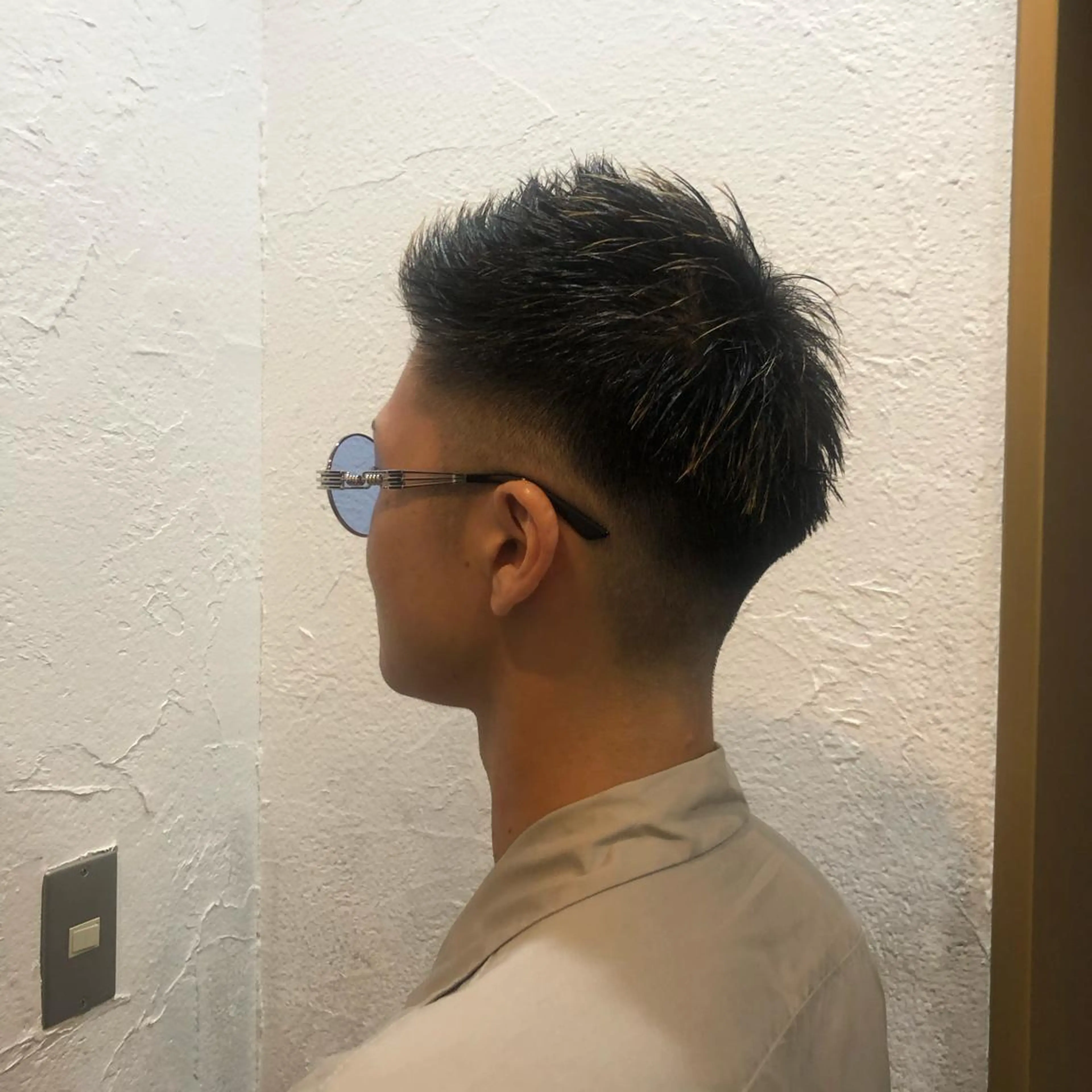 ショート メンズ フェードカット モヒカン スキンフェード ベイリコルド　アトリ 店長　宮城一真のヘアスタイル