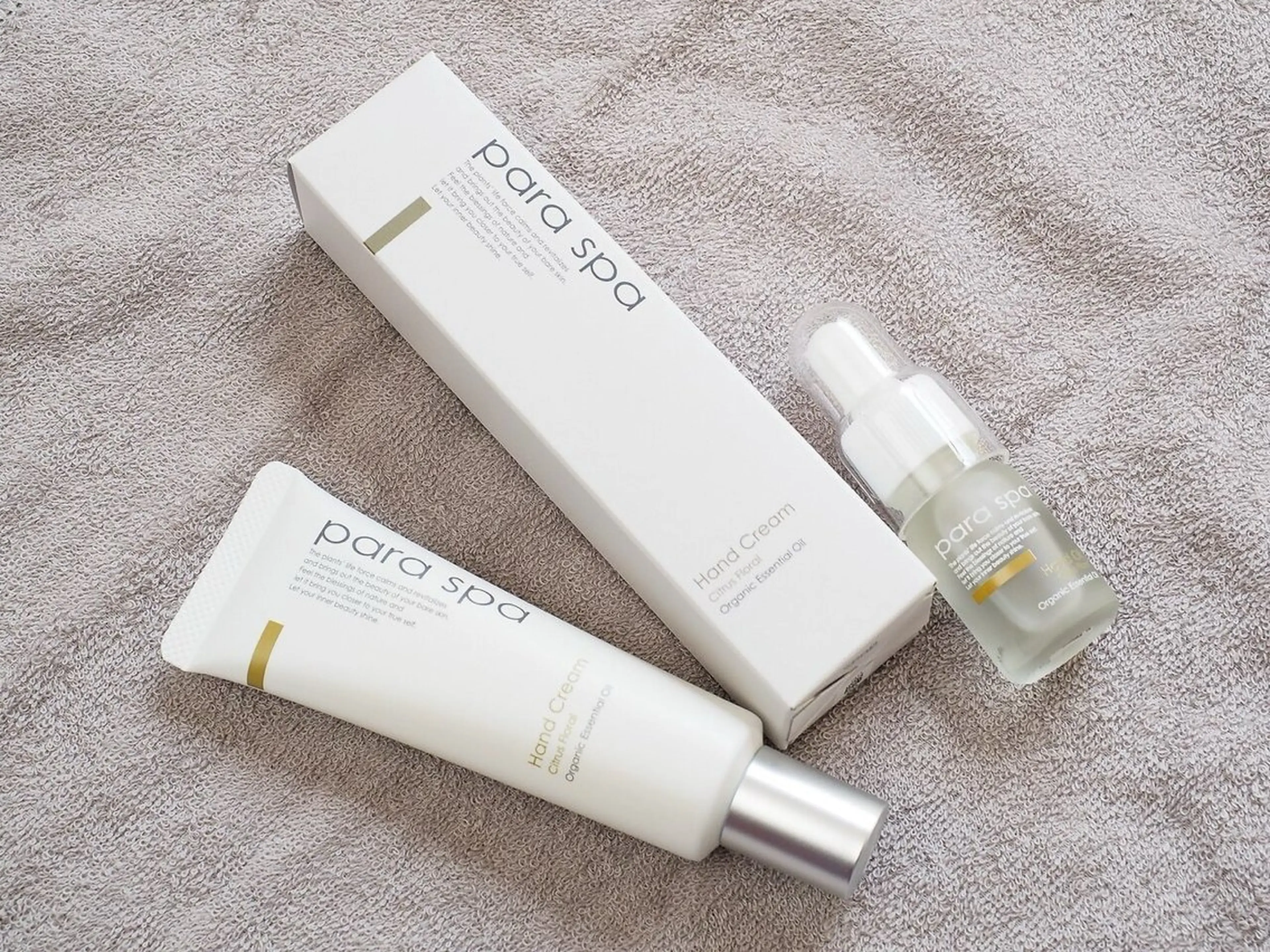 里原 まなかのネイルデザイン