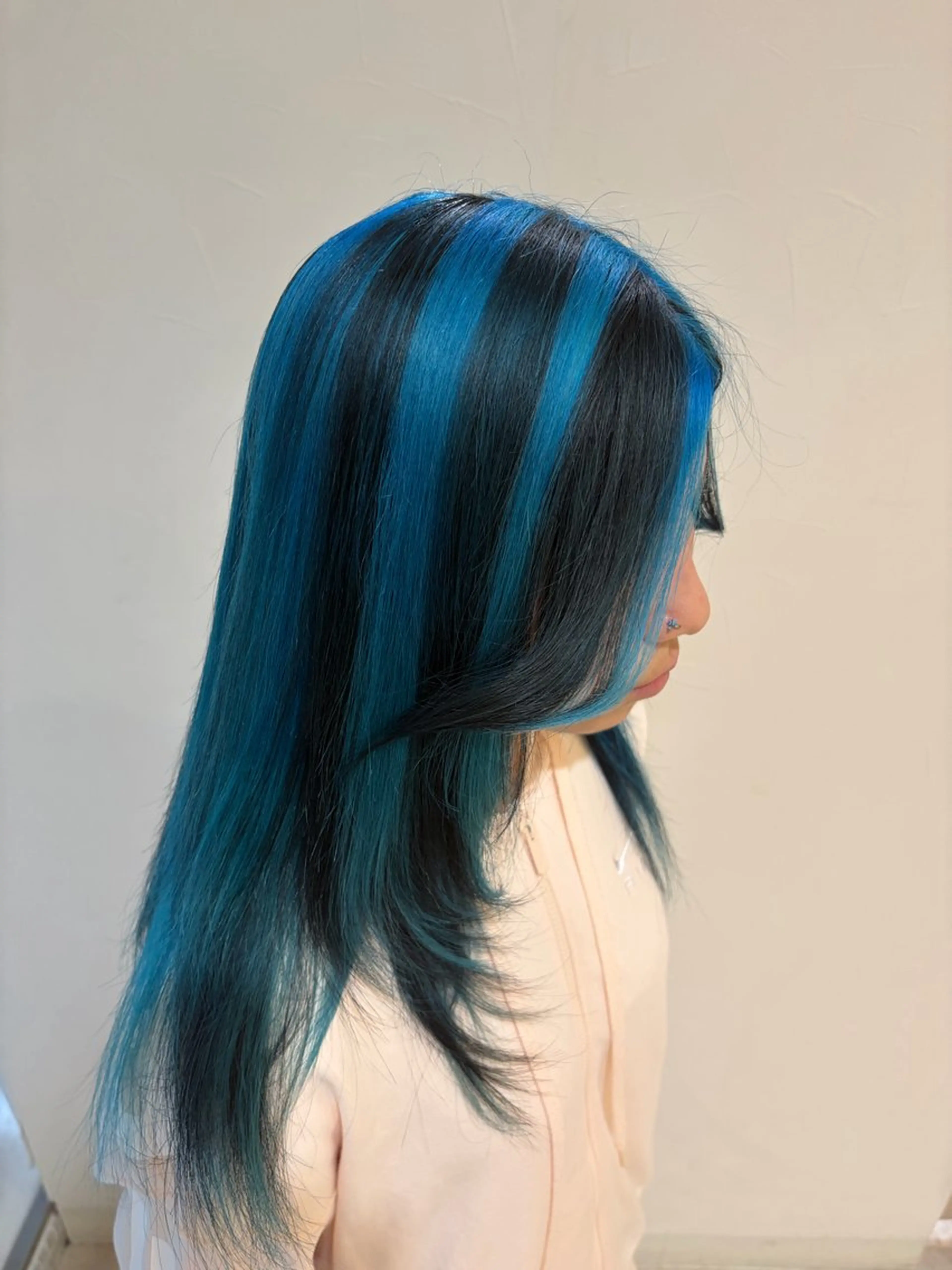 セミロング 【暖色ハイトーン】 HARUNA🌼のヘアスタイル