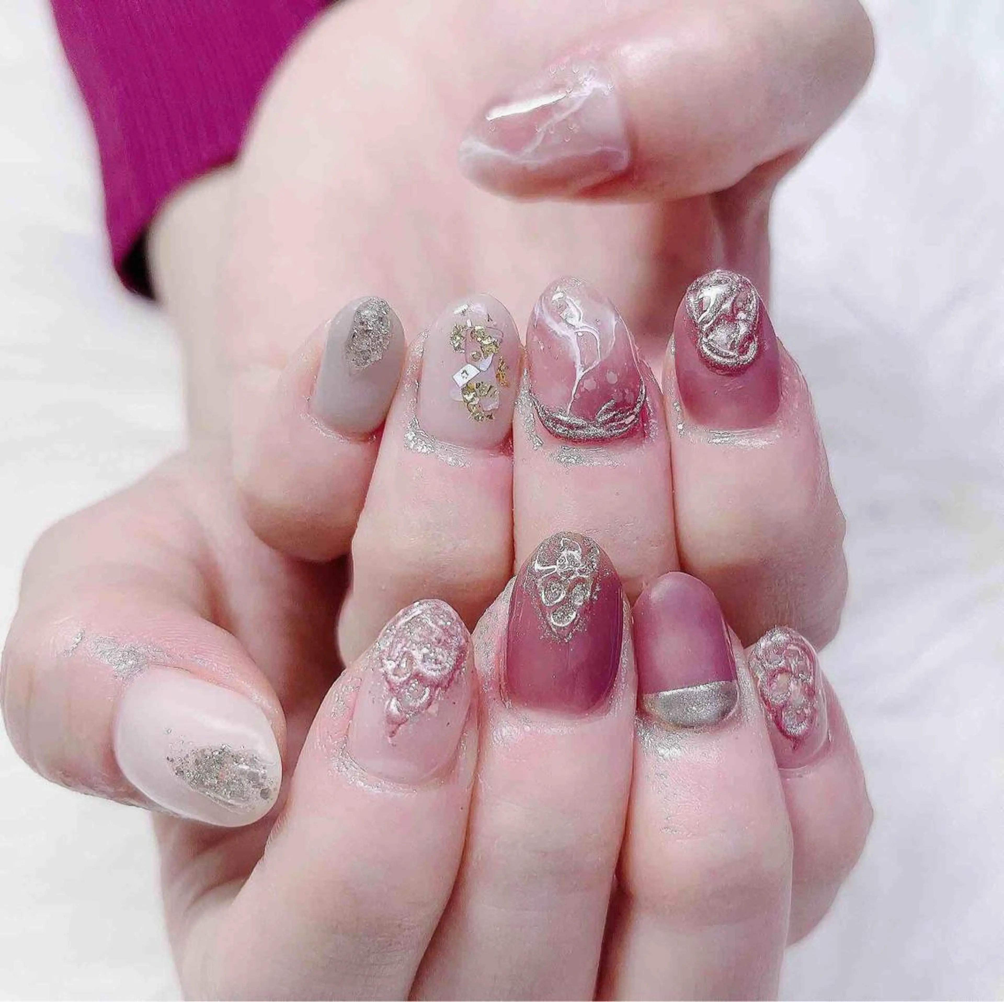 ネイル ハンドネイル MoonNail ユリ🌸のネイルデザイン