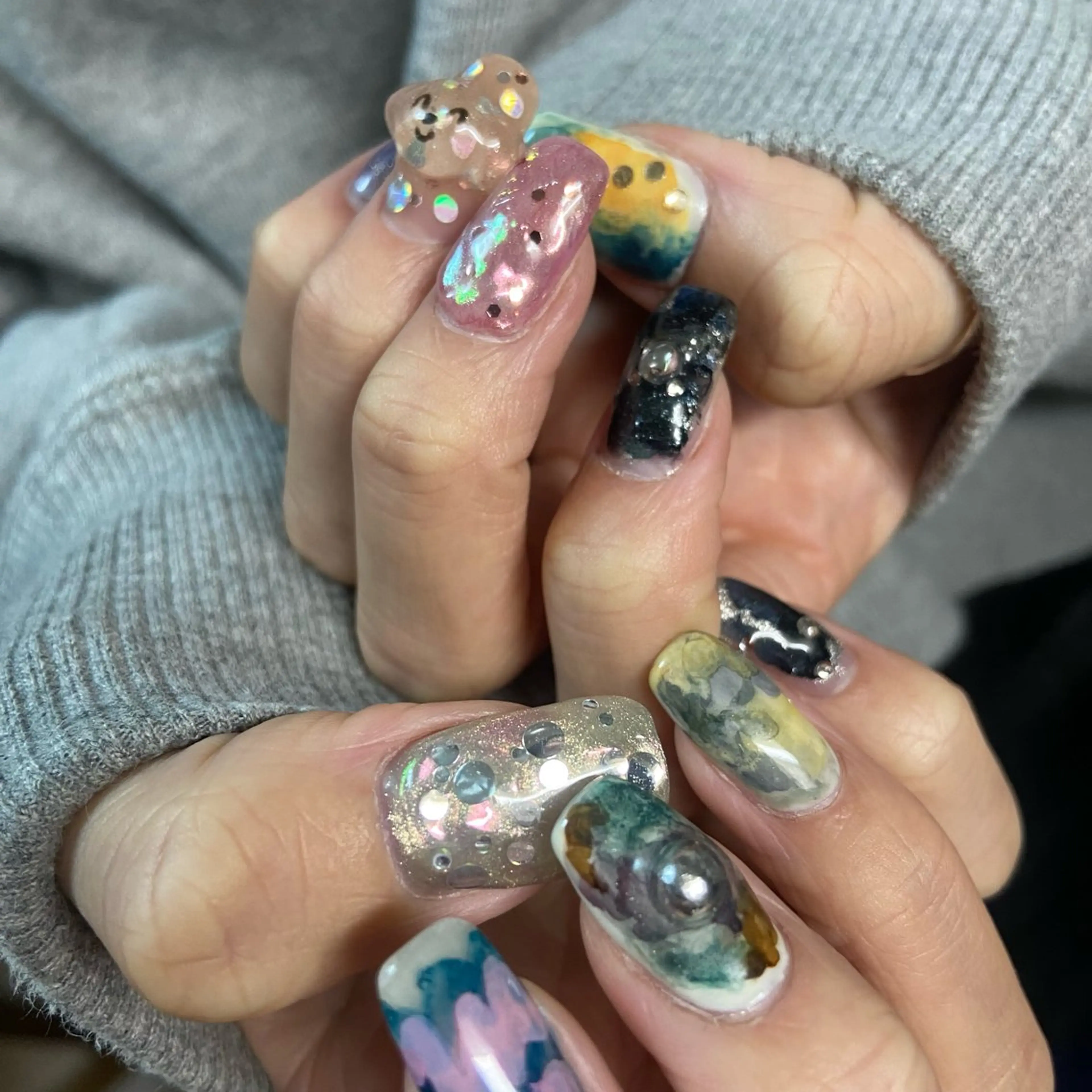 ネイル アートネイル ニュアンスネイル HINAKO💫 Ouja groupのネイルデザイン