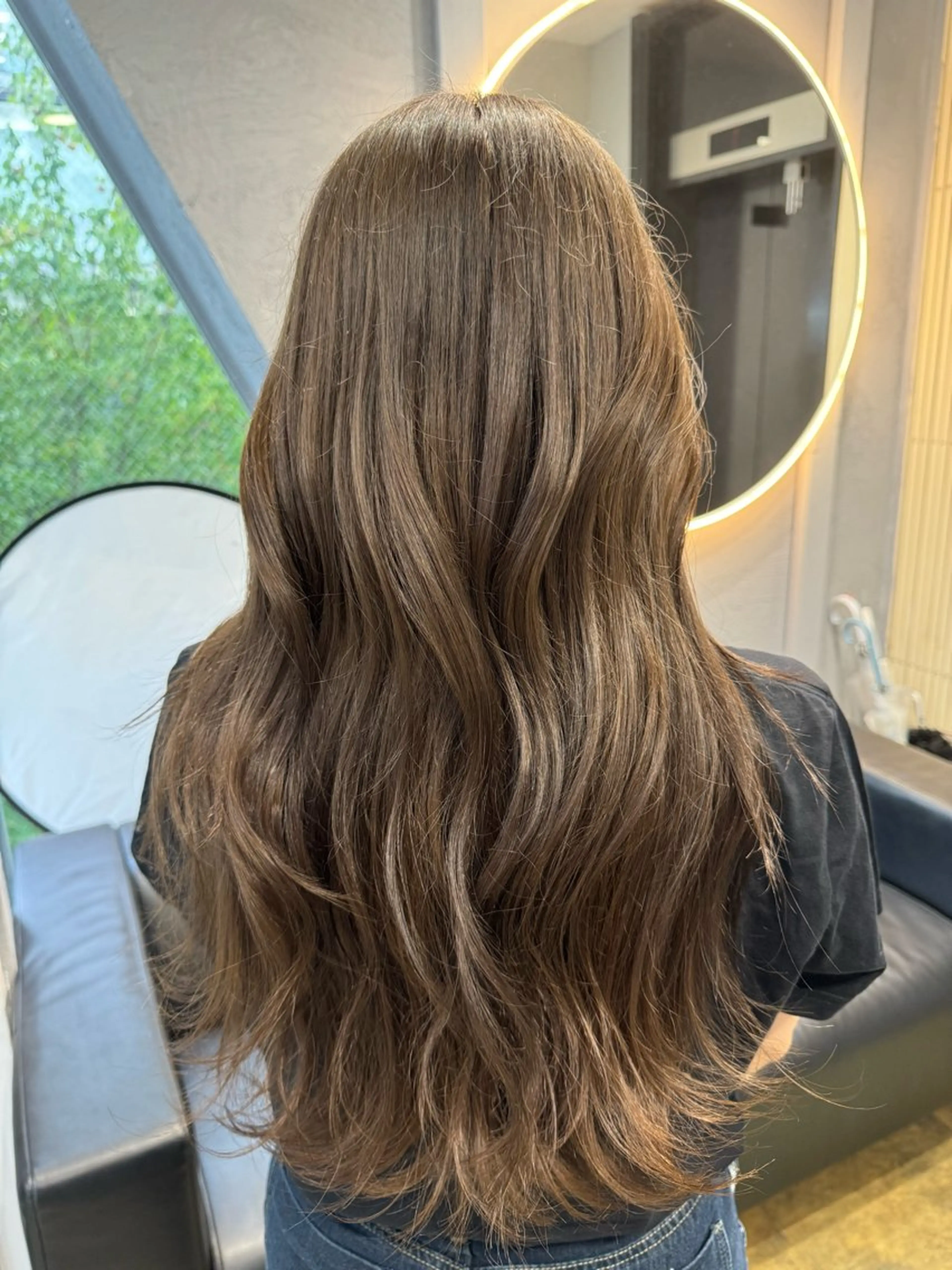 『 ハイケアダメージレス艶髪に✨️』カット➕艶カラー➕4stepトリートメント(スチーム➕ケアアイロン付)の写真