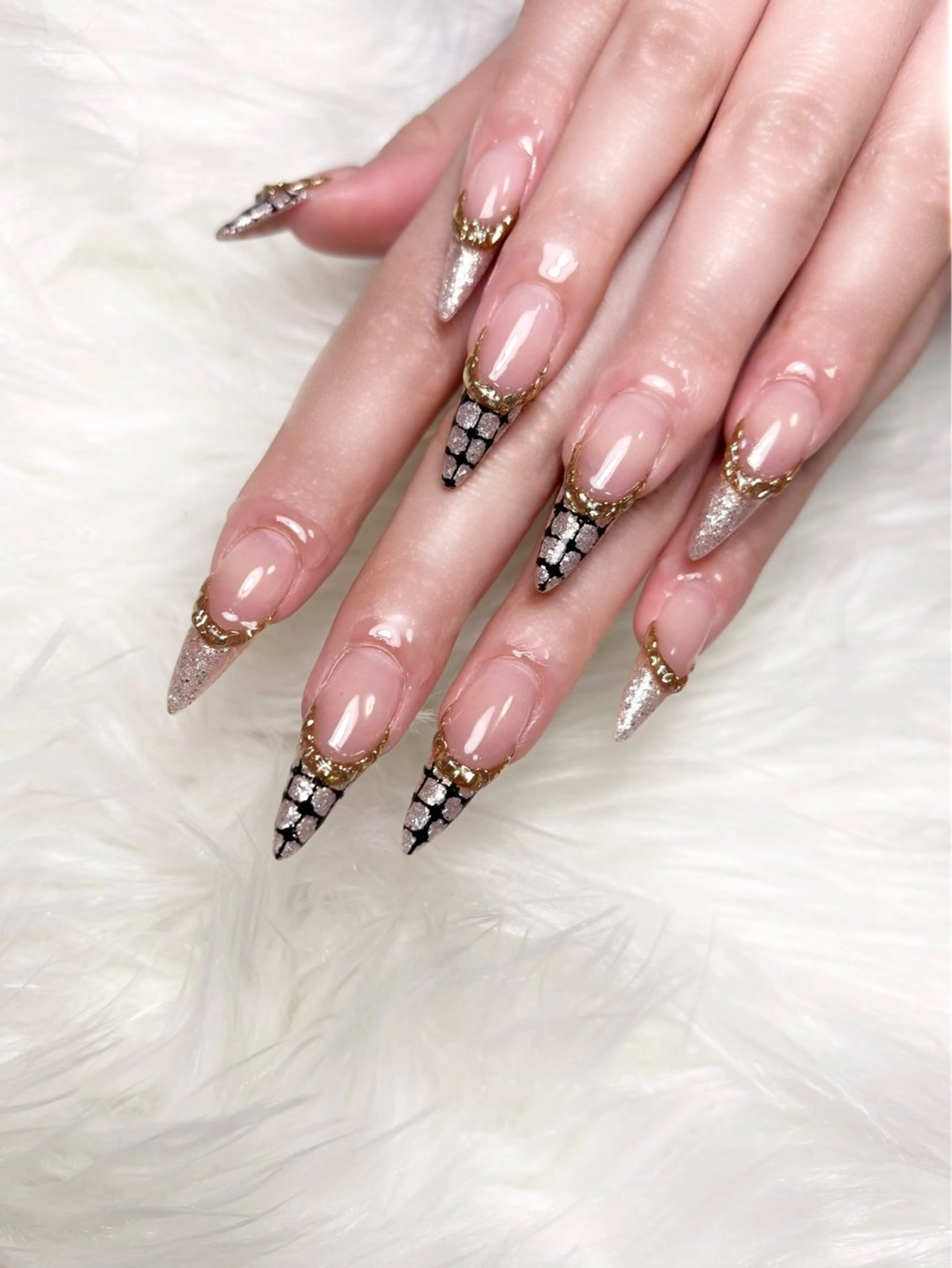 ネイル ジェルネイル スカルプネイル ハンドネイル Nailsalon E's cafeのネイルデザイン