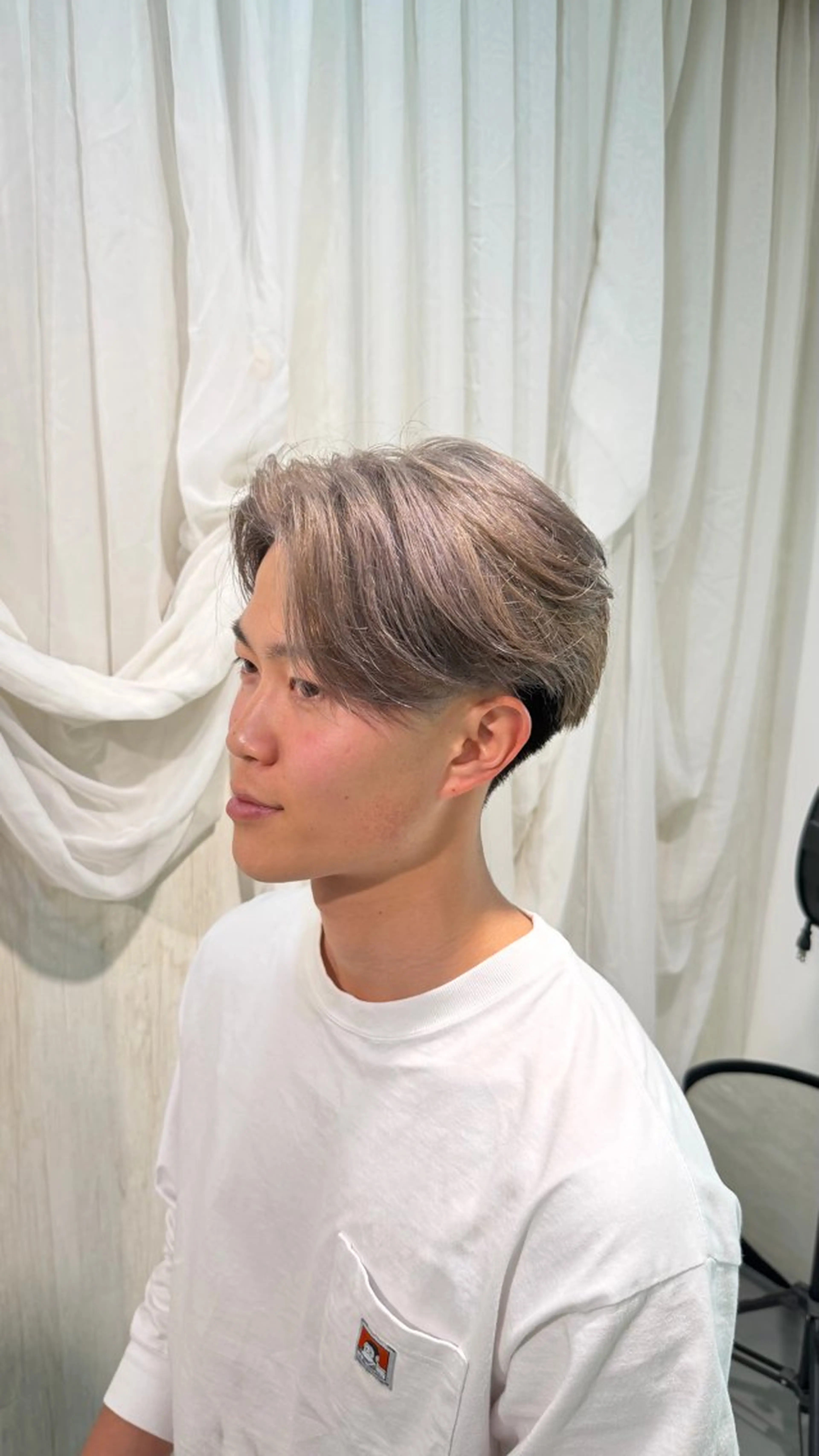 カラー メンズ カット ヘアカラー 小礒 幸輝のヘアスタイル