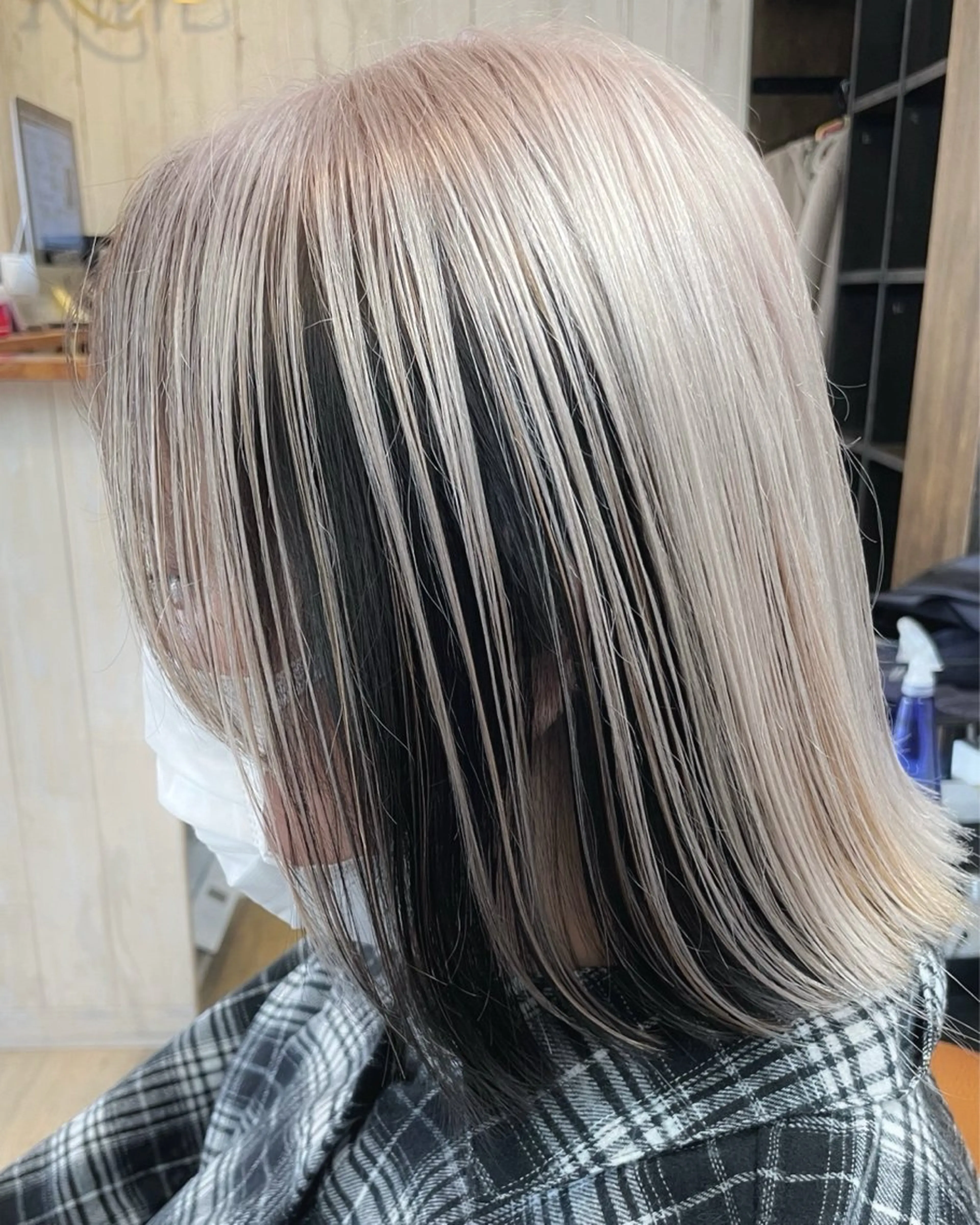 ミディアム カラー ヘアカラー 飯田 来夢のヘアスタイル