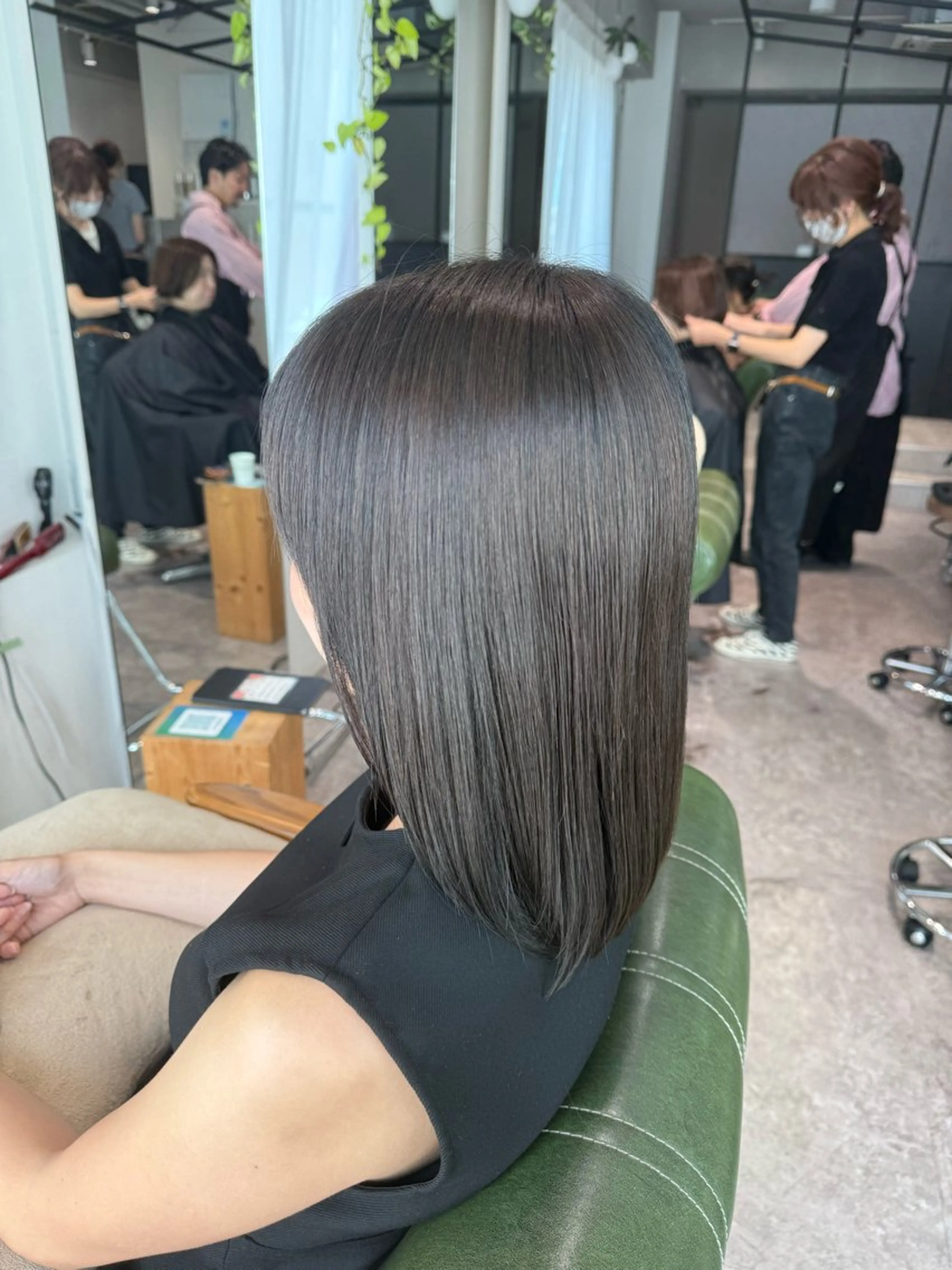 セミロング カット 縮毛矯正 トリートメント 【髪質改善/美髪】 ⭐️川嶋 陸央⭐️のヘアスタイル