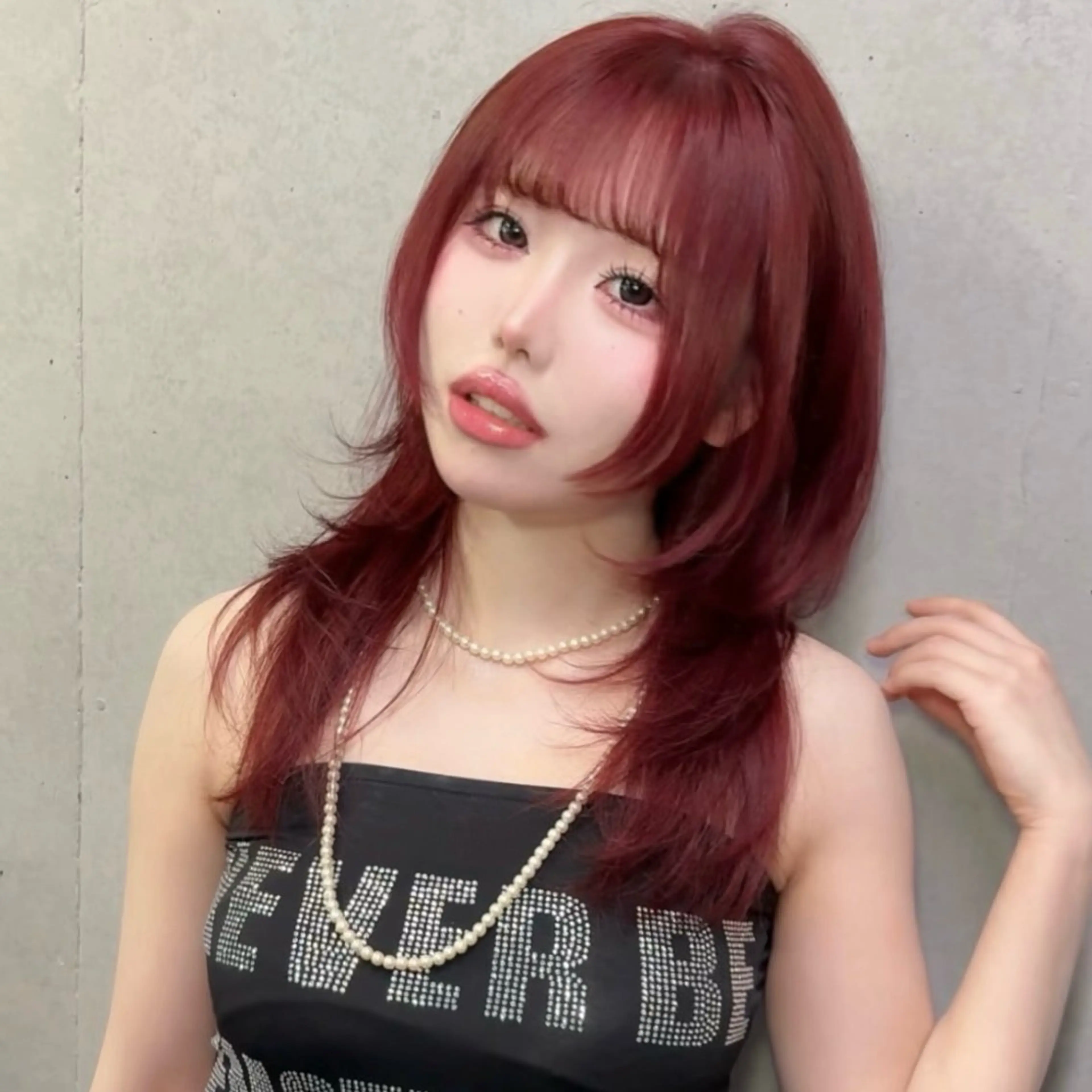 ミディアム くびれヘア 顔周りカット ハイレイヤー 韓国風ヘア レイヤーカット 上村 光希のヘアスタイル