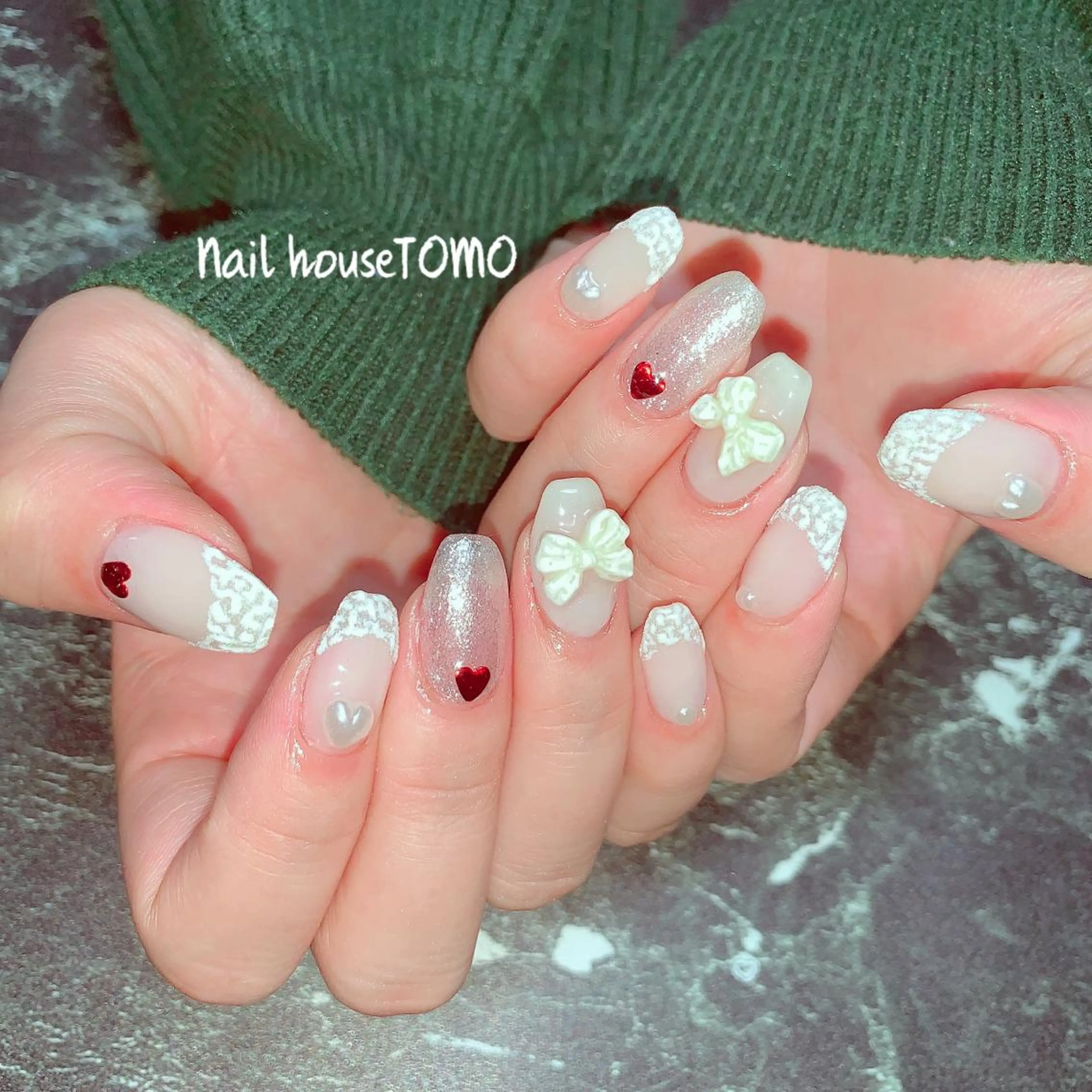 ネイル 💅ネイルハウス🏡 🎀TOMO🎀のネイルデザイン