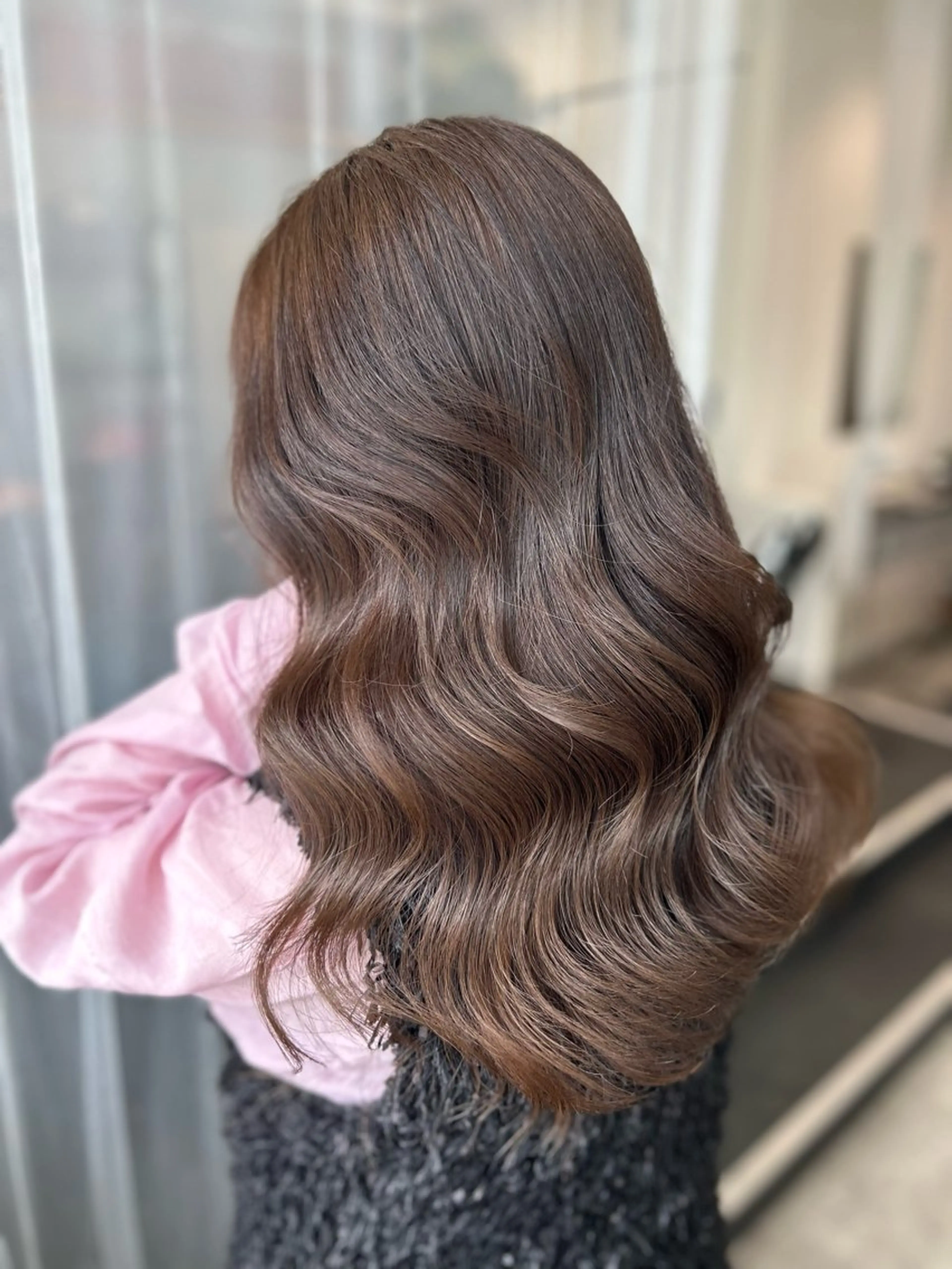 ロング カット ブリーチ/ベージュ /レイヤー/ひよりのヘアスタイル