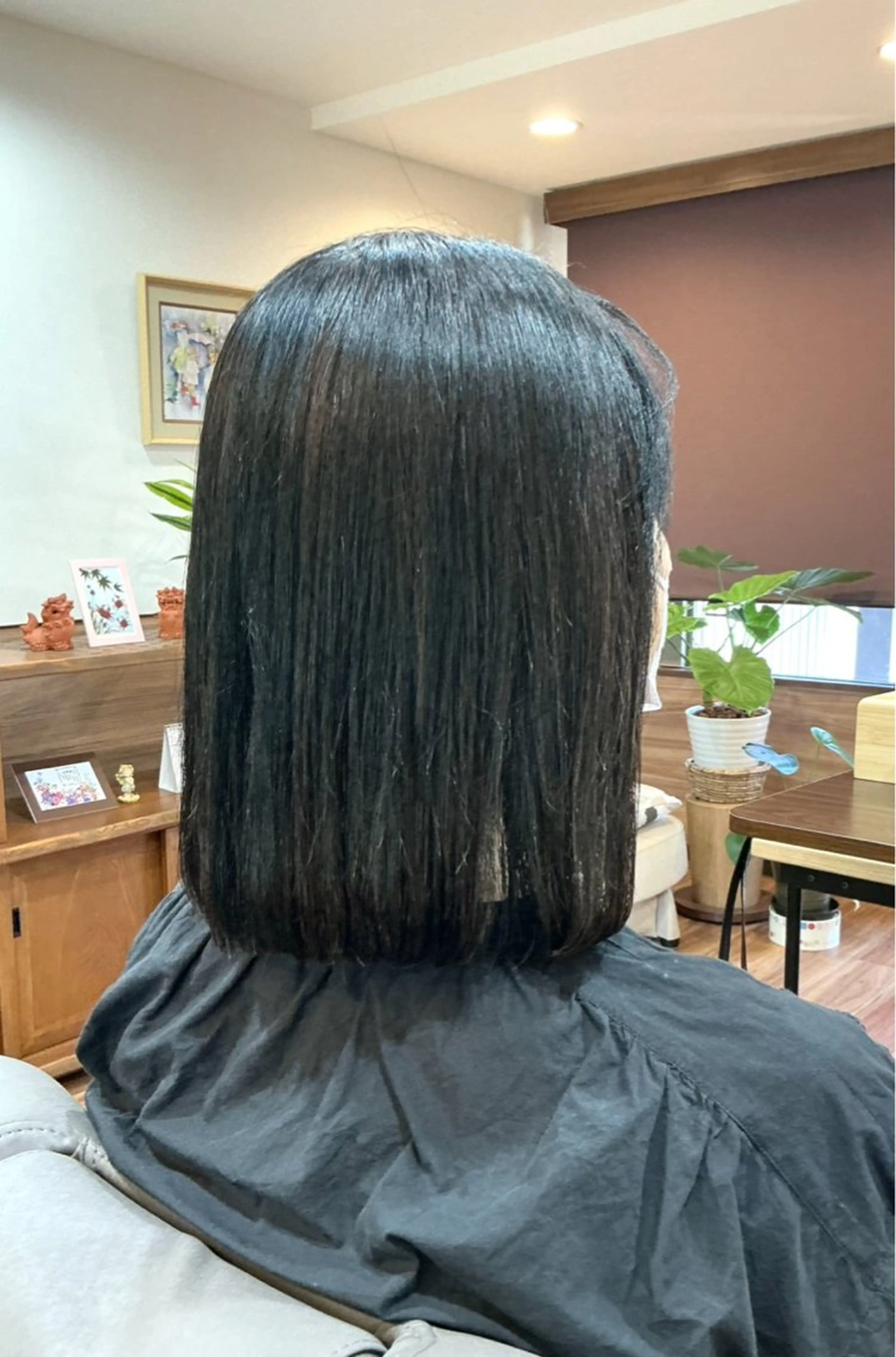 ミディアム カラー オーガニックカラー カット ヘアカラー トリートメント Annon プライベートサロンのヘアスタイル