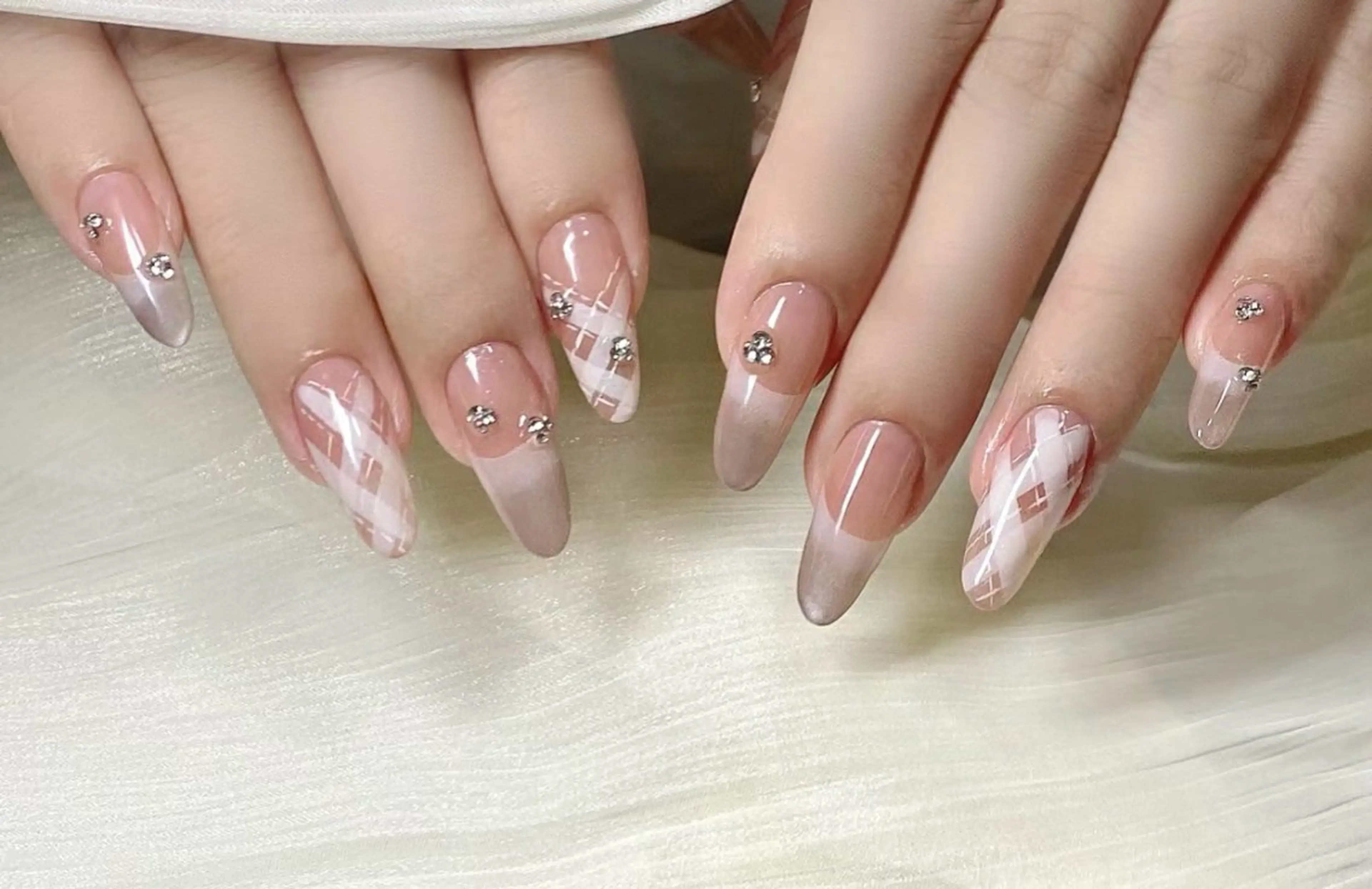 ネイル ハンドネイル D-BEAUTY Nailsalonのネイルデザイン