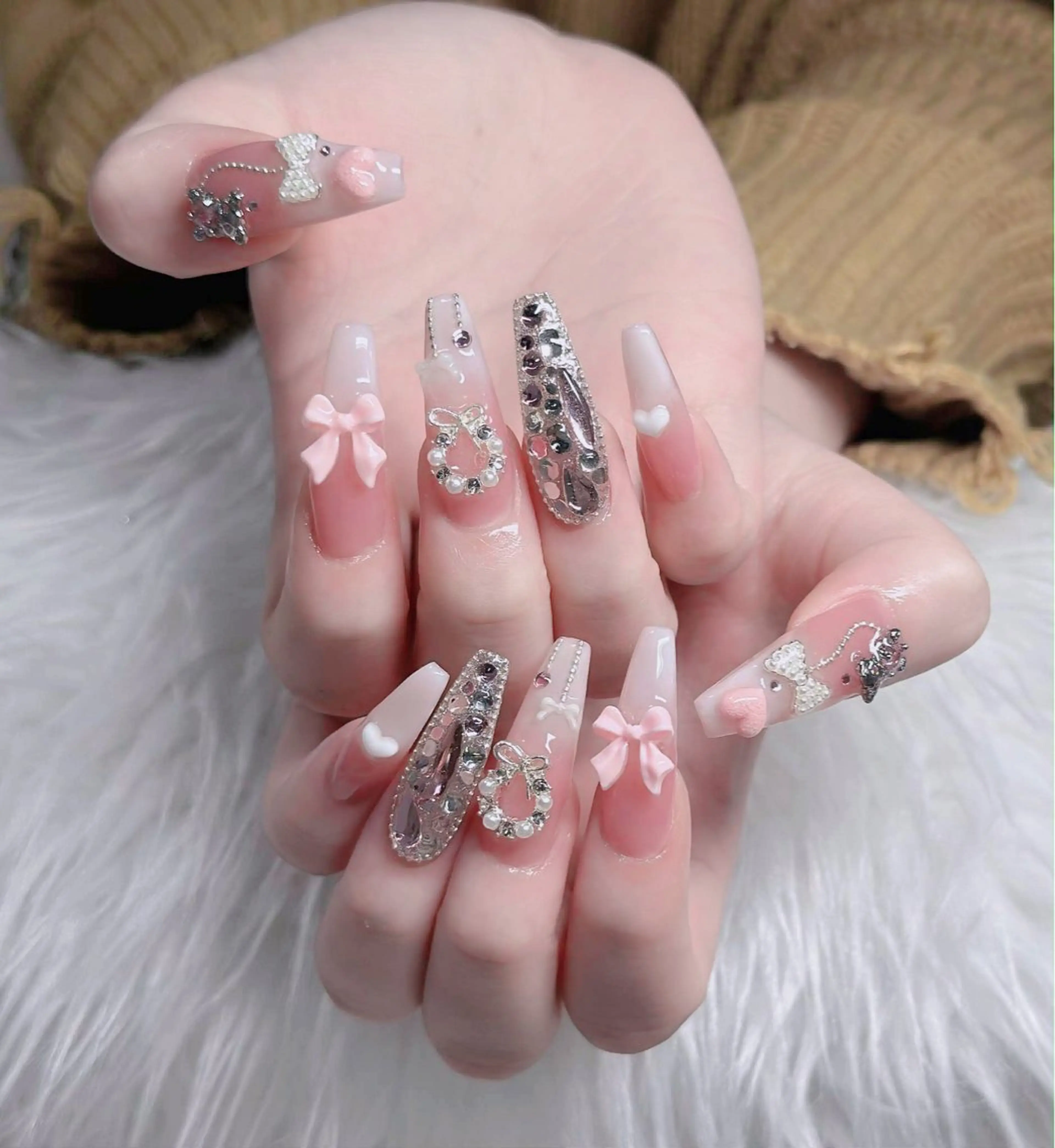 ネイル フレンチネイル ジェルネイル ハロウィン 韓国ネイル マグネットネイル ハンドネイル Hbaby nailのネイルデザイン