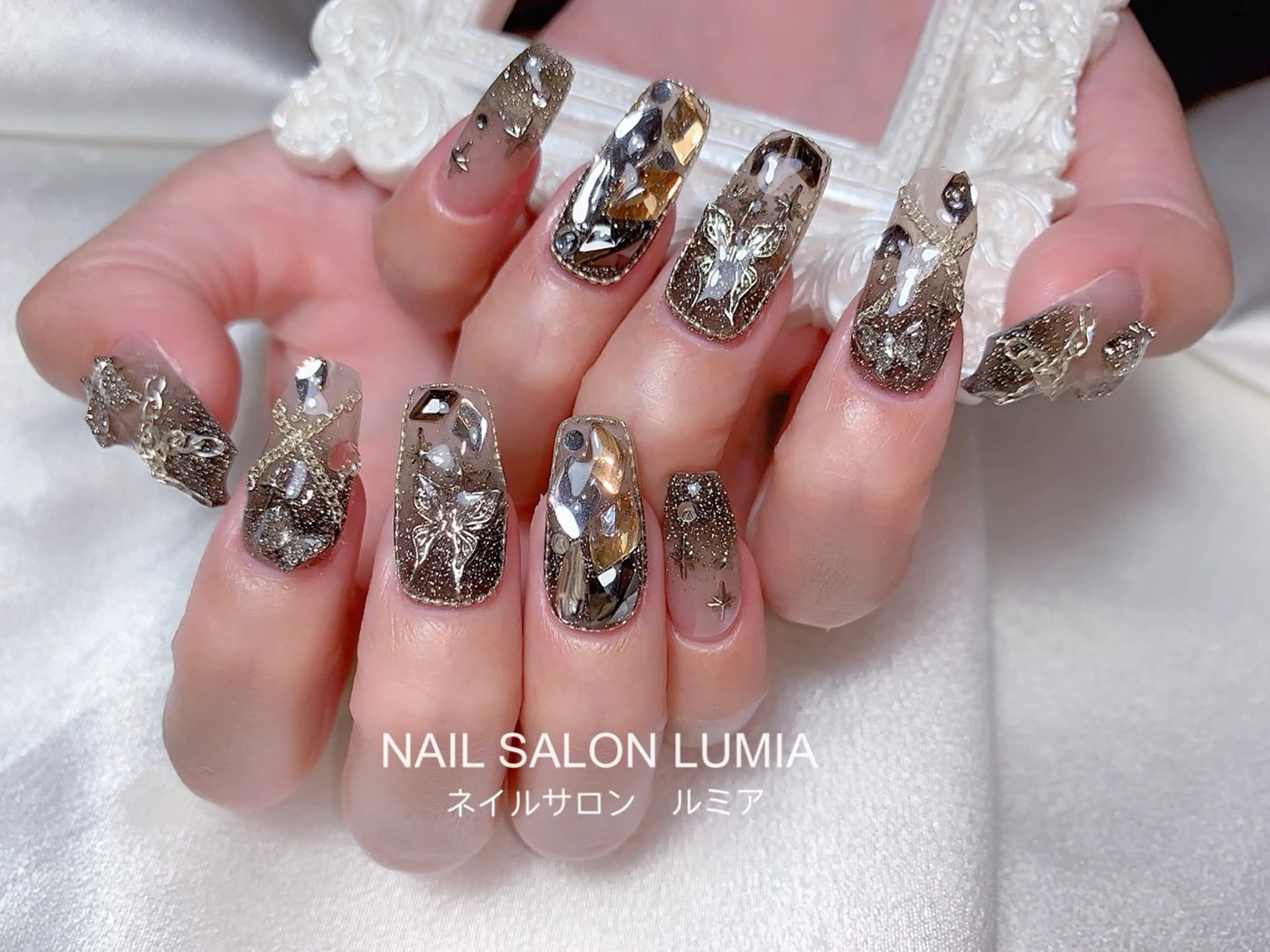 ネイル ハンドネイル ネイルサロン ルミア Lumia 店長のネイルデザイン