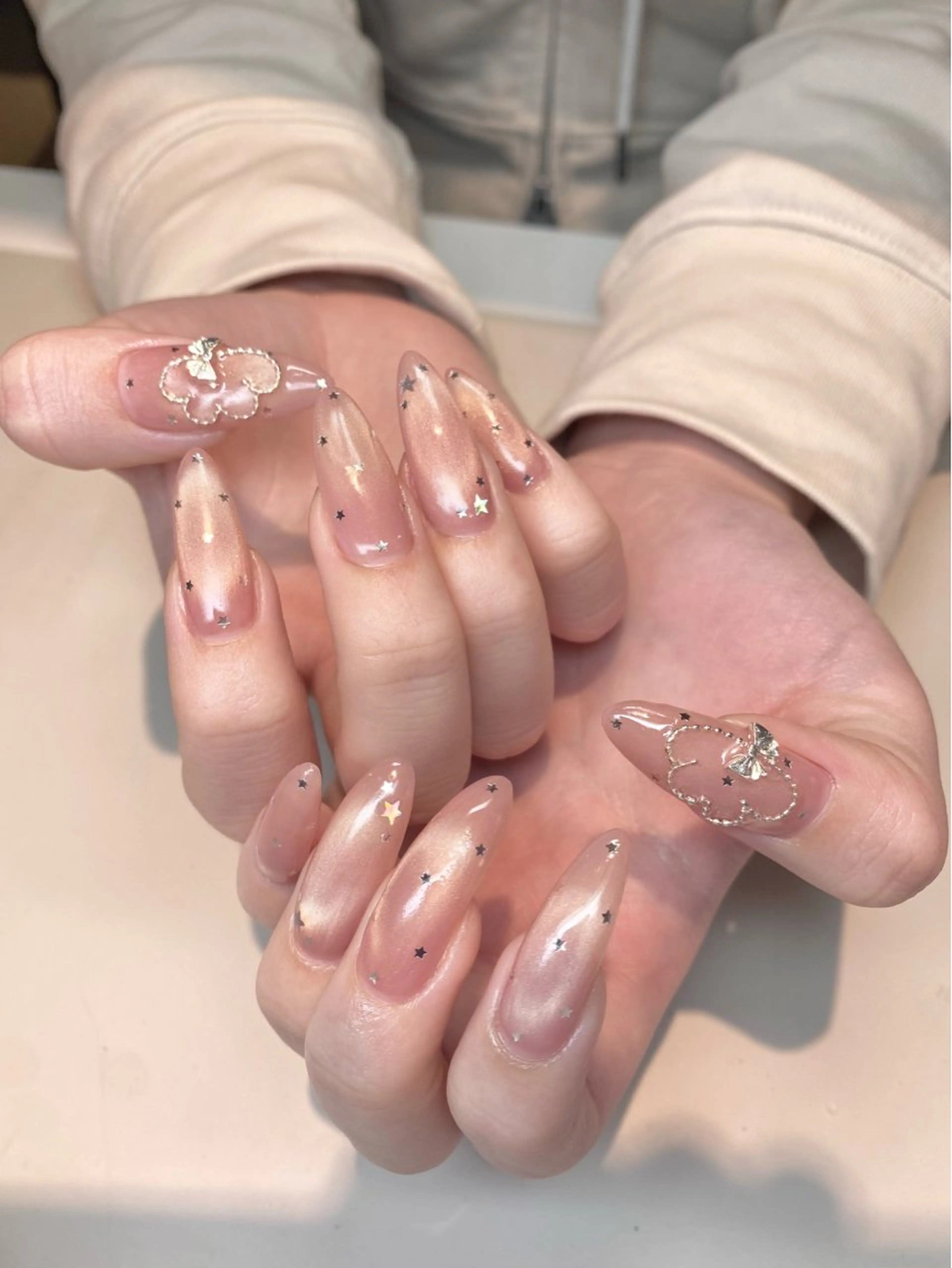 ネイル 持ち込み 寺田 結衣のネイルデザイン