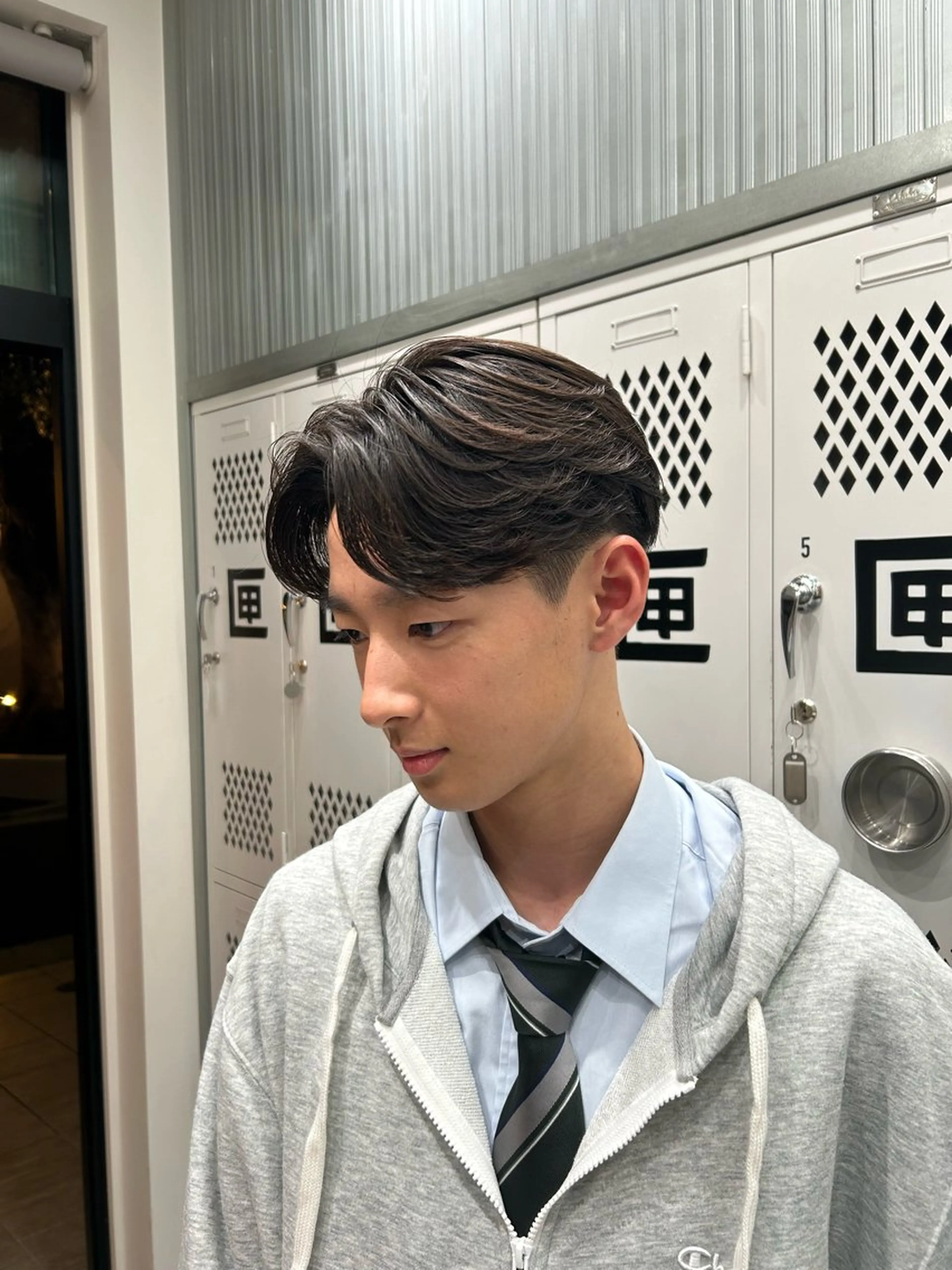 メンズ カット パーマ fifth春山 凜乃介のヘアスタイル