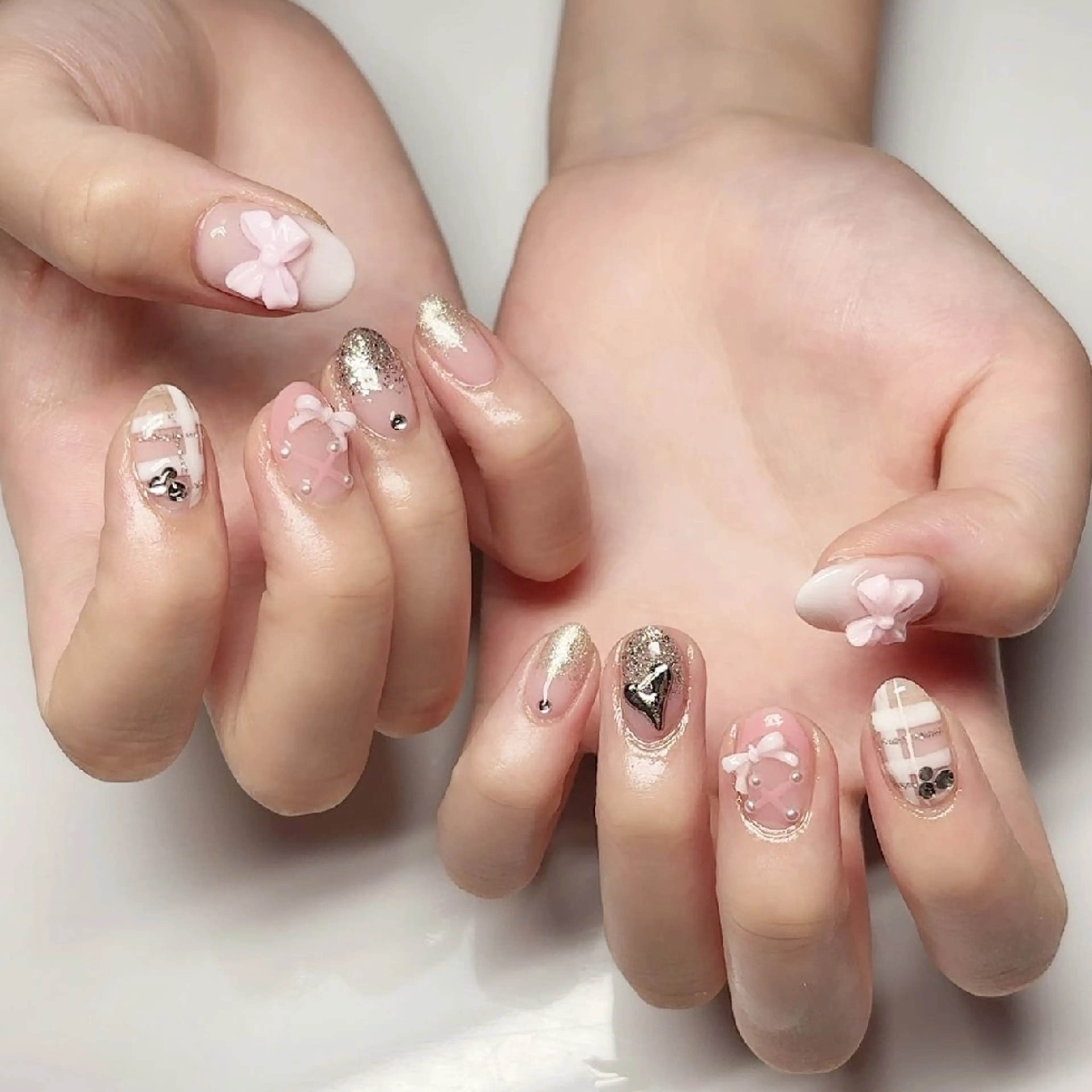 ネイル アートネイル 韓国ネイル 持ち込み ニュアンスネイル ハンドネイル JULIE NAILのネイルデザイン