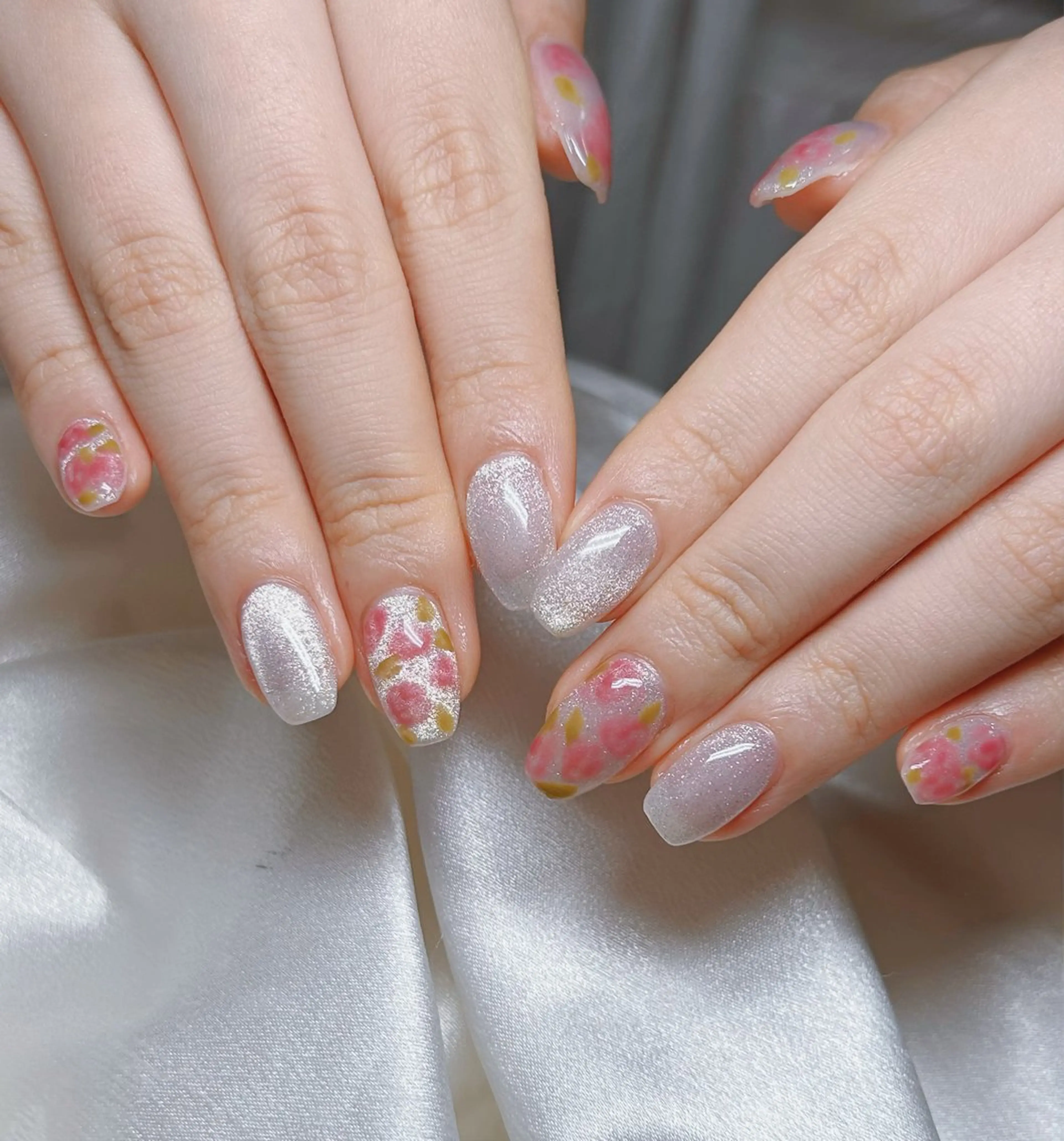 ネイル コウ ヨウのネイルデザイン