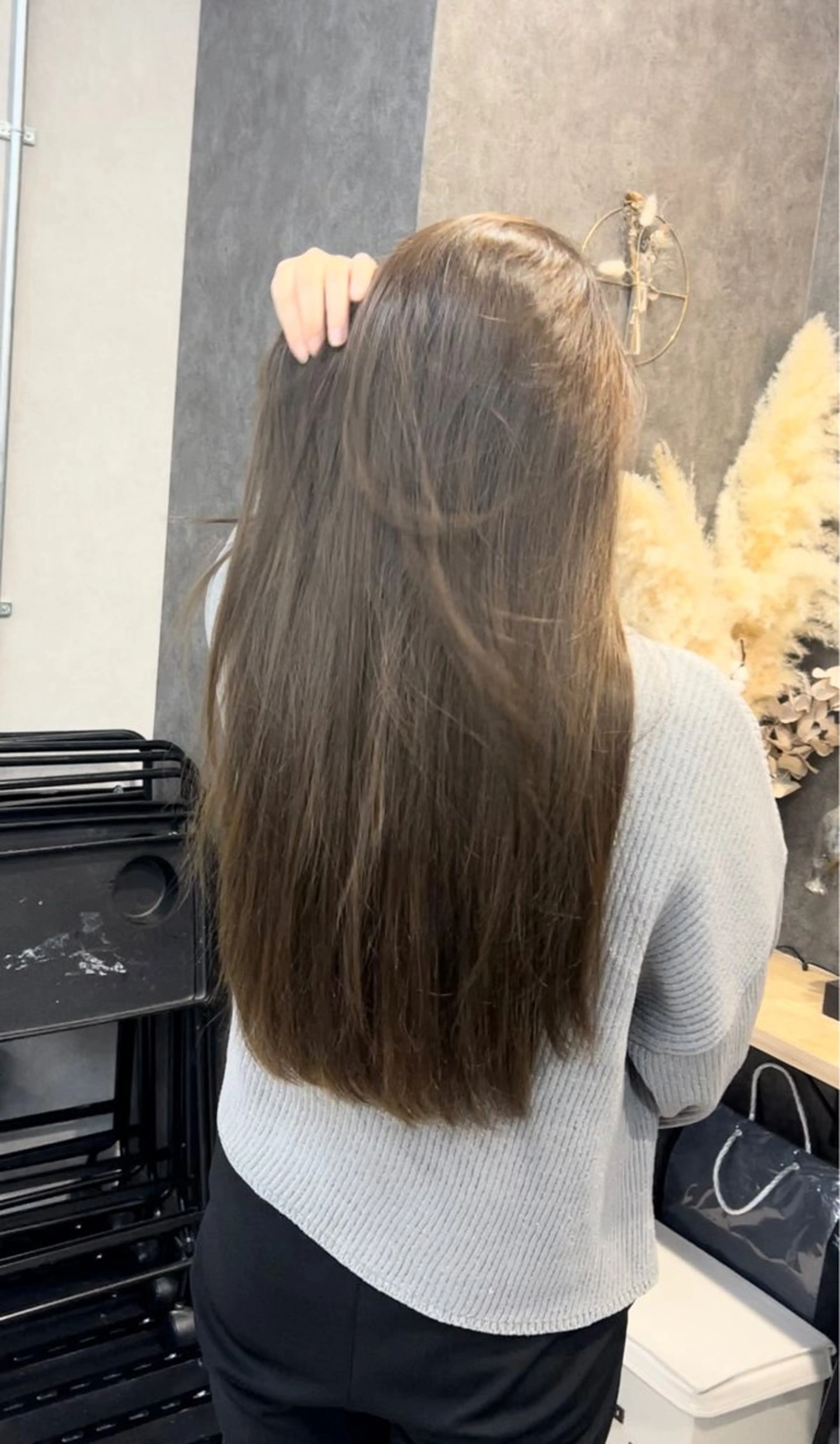 ロング カラー ベージュカラー オリーブベージュ いなみね はるきのヘアスタイル