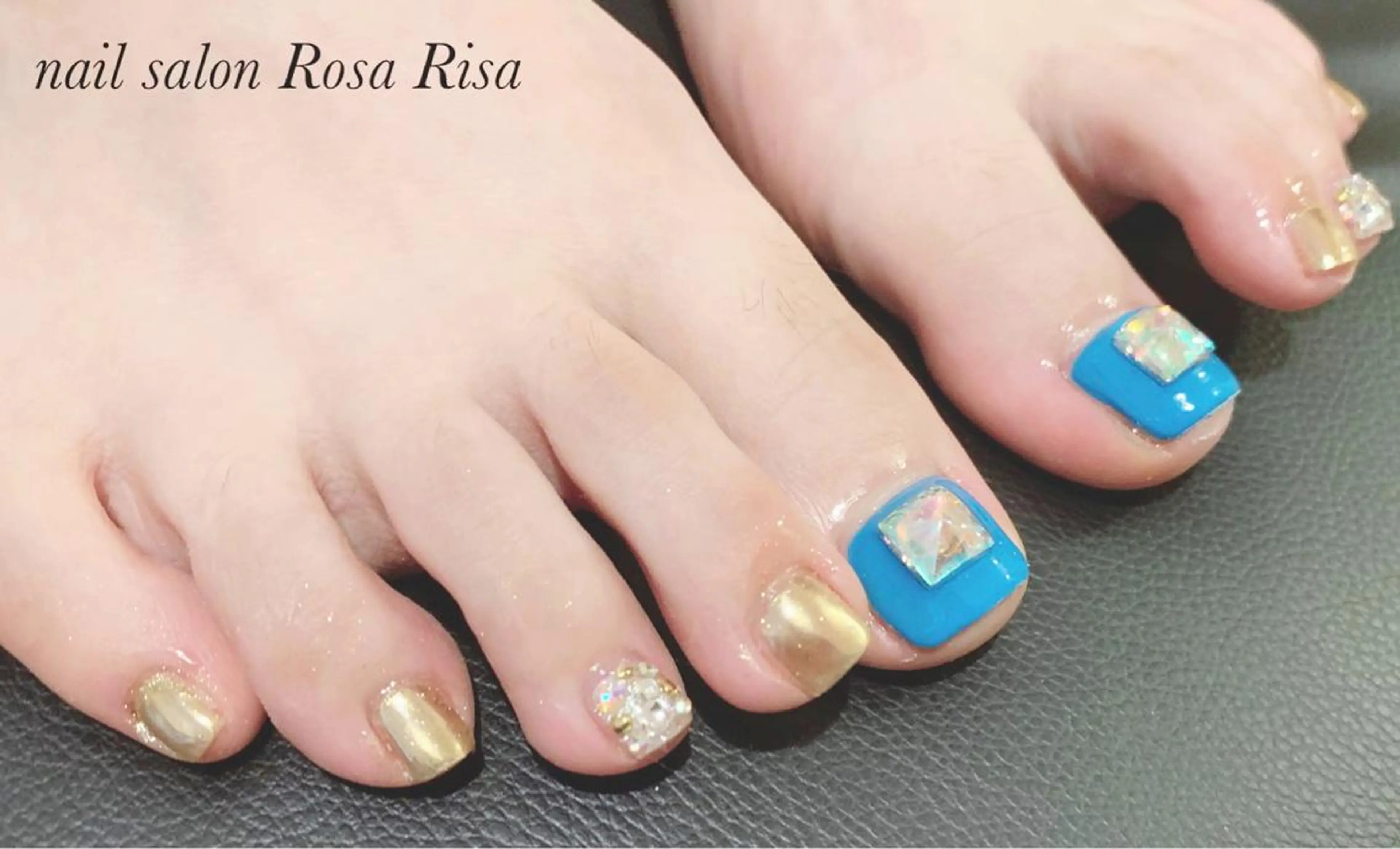 ショート ネイル ミラーネイル ネイルスタジオ シェイクユアハンズのネイルデザイン