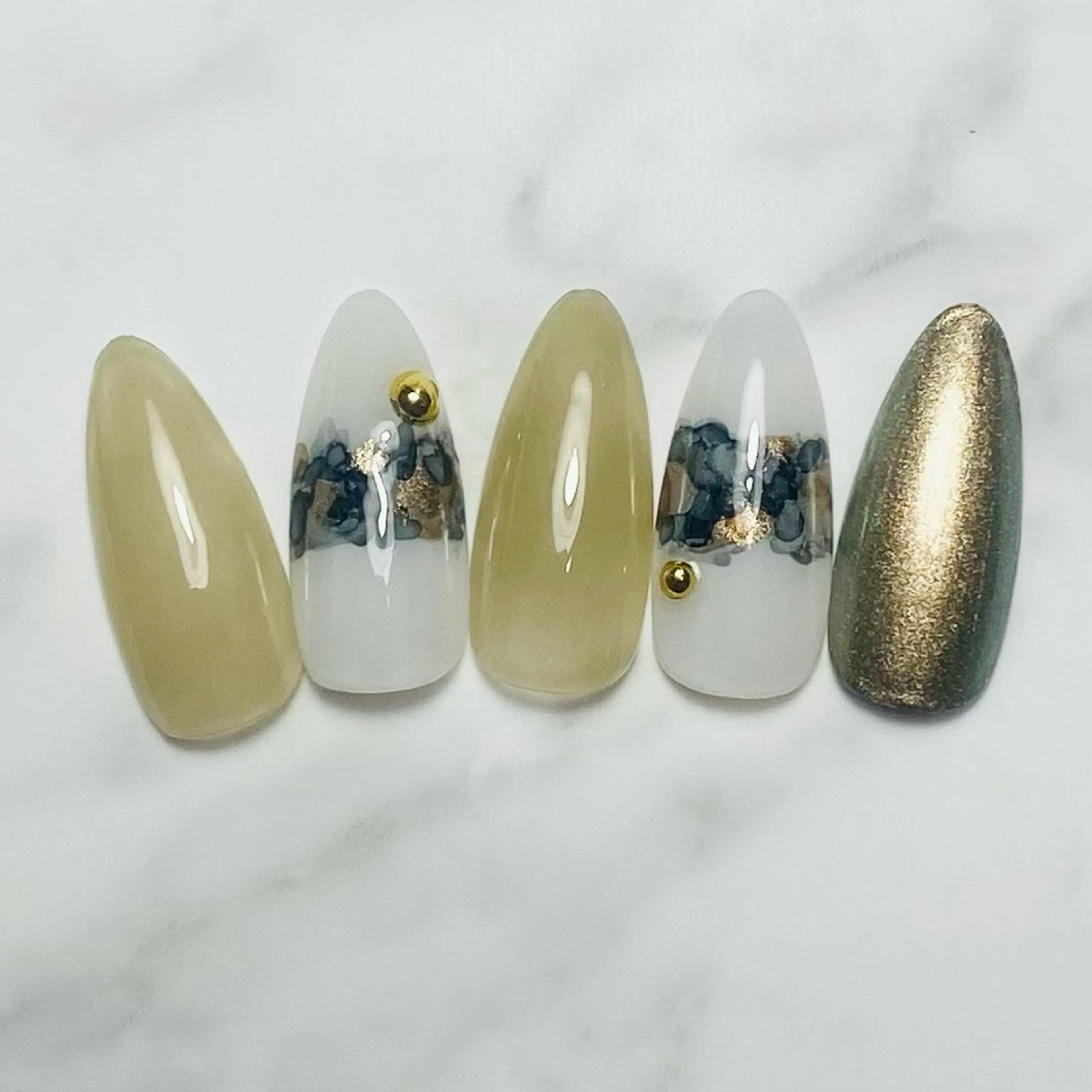 ネイル 【月島・豊洲・門仲】 Chieのネイルデザイン