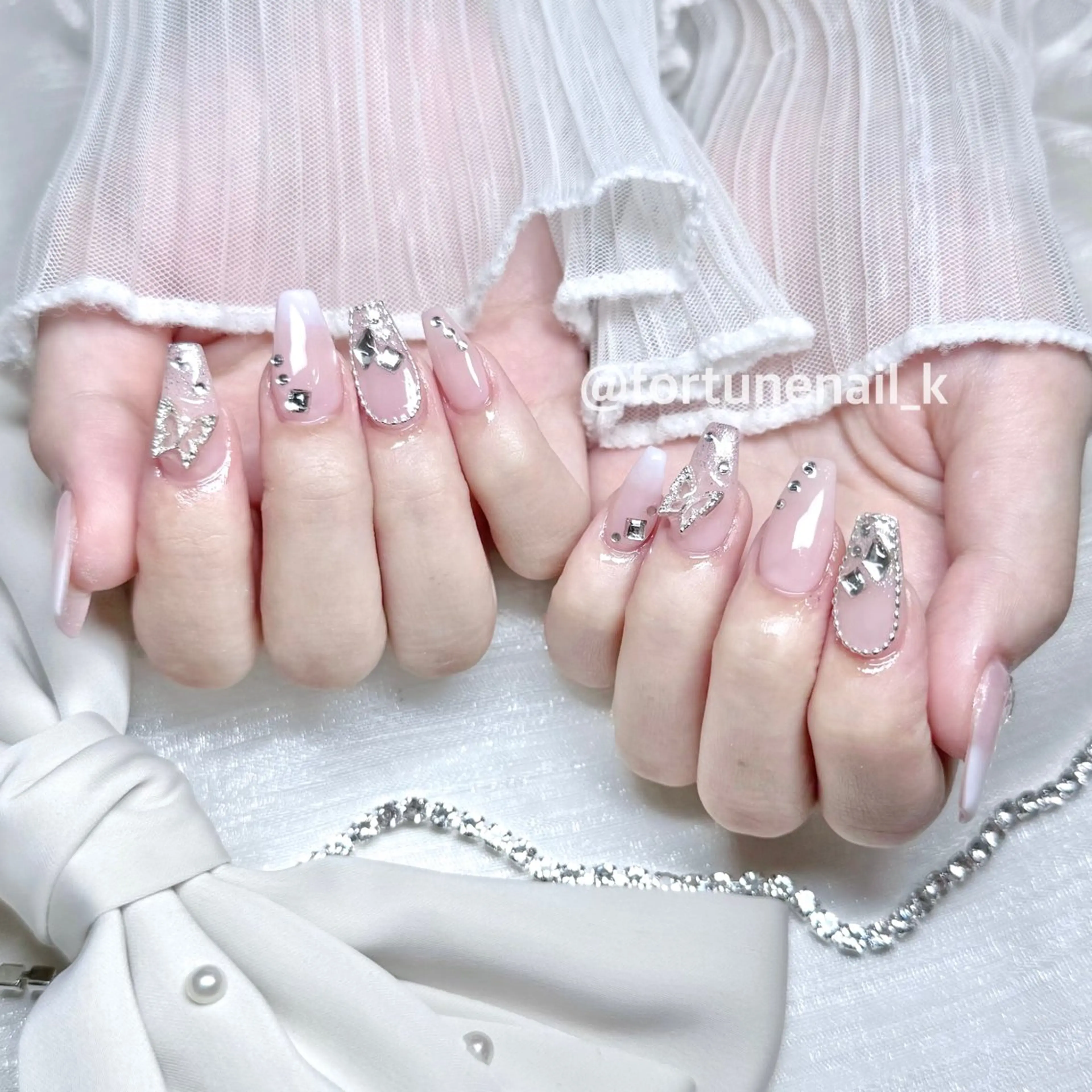 ネイル ハンドネイル 🤍kanane 🤍4/15空✩.*のネイルデザイン