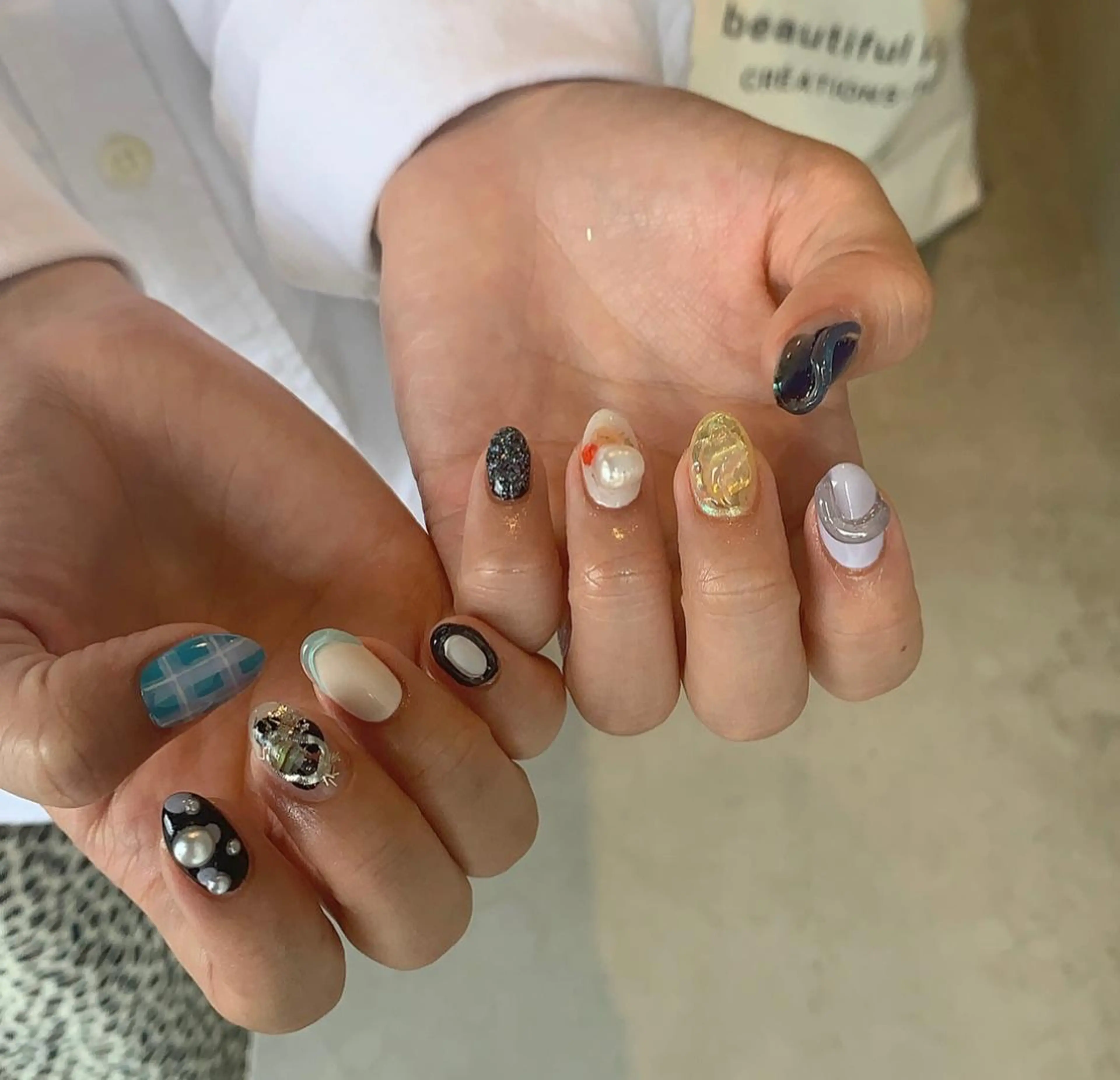 ネイル ハンドネイル にしぐち はるかのネイルデザイン