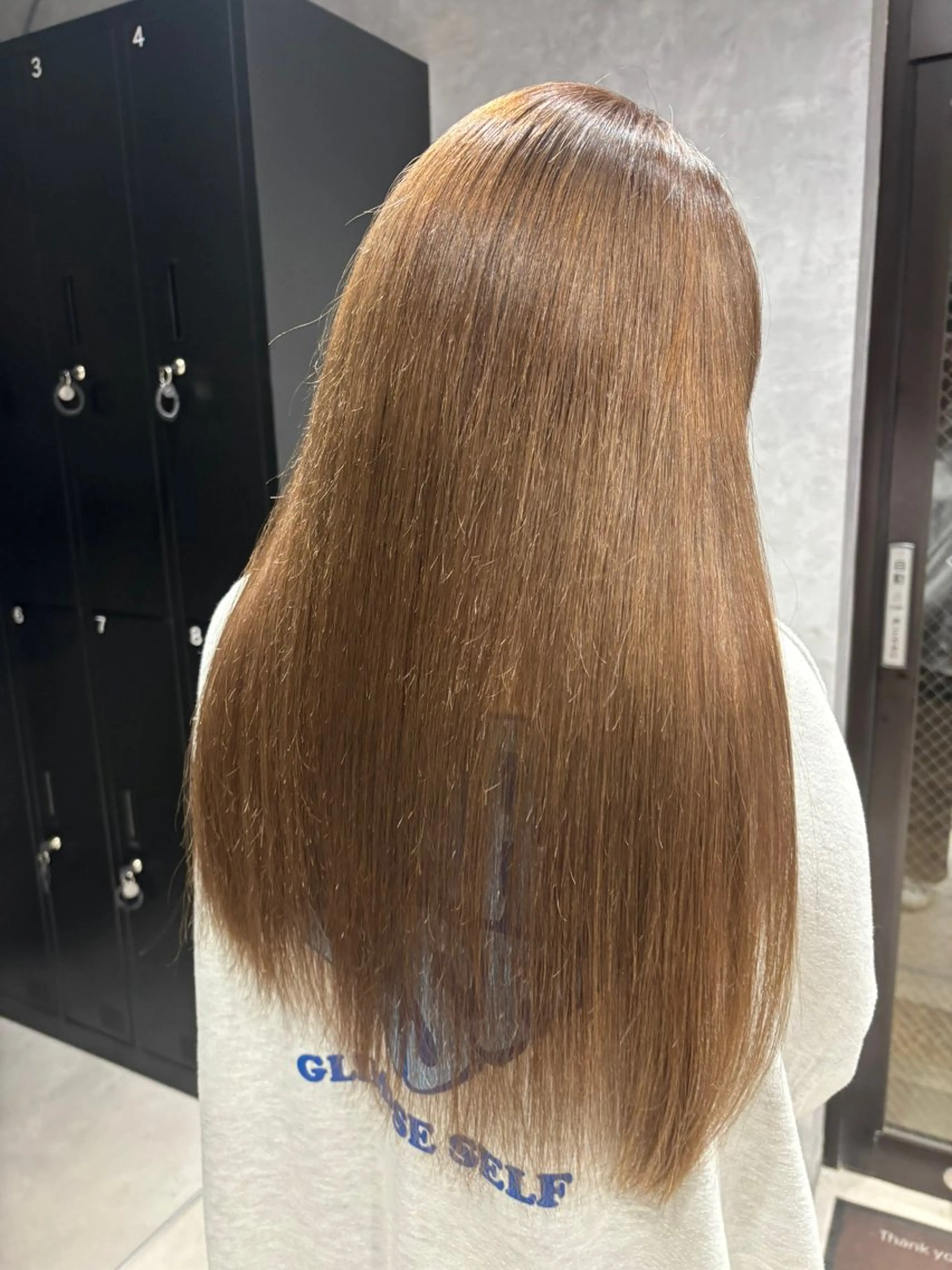 ロング カラー ブラウンカラー 長橋 ももかのヘアスタイル