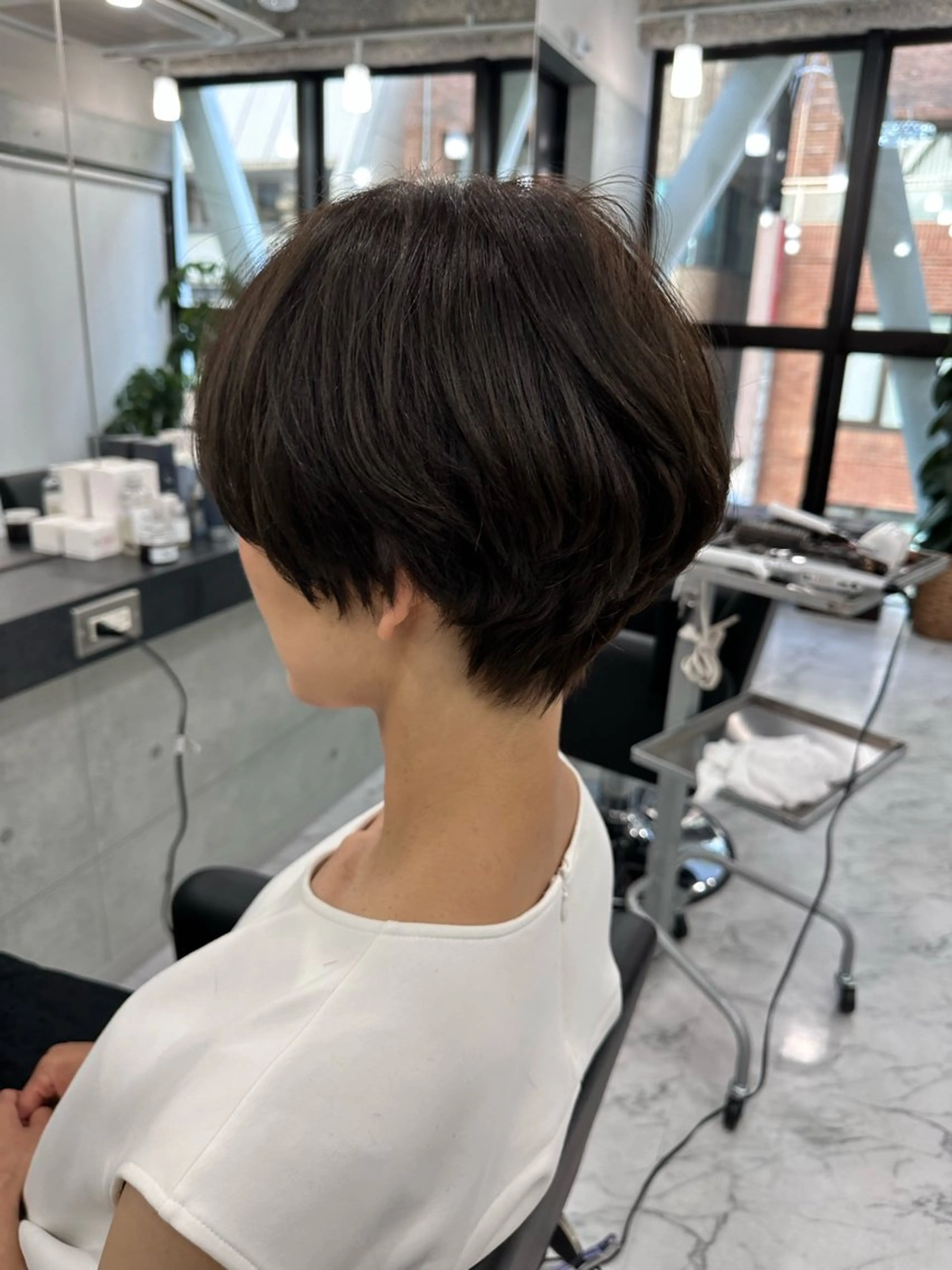 ミディアム ハイライト 髪質改善 小顔カット Endearing 銀座/レイヤーカットのヘアスタイル