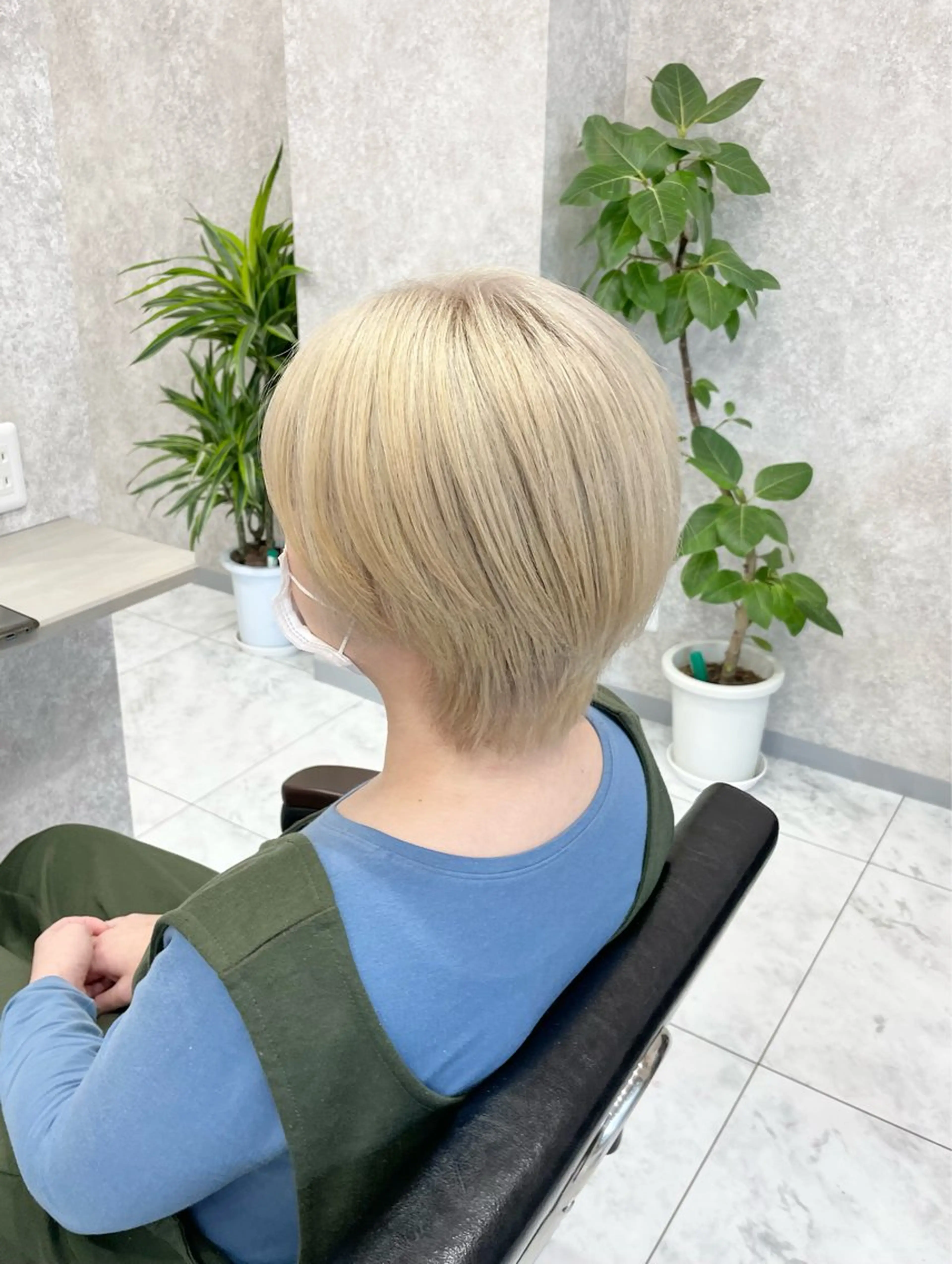 ショート 🦋ハイトーン🦋 石山 希理🦋のヘアスタイル