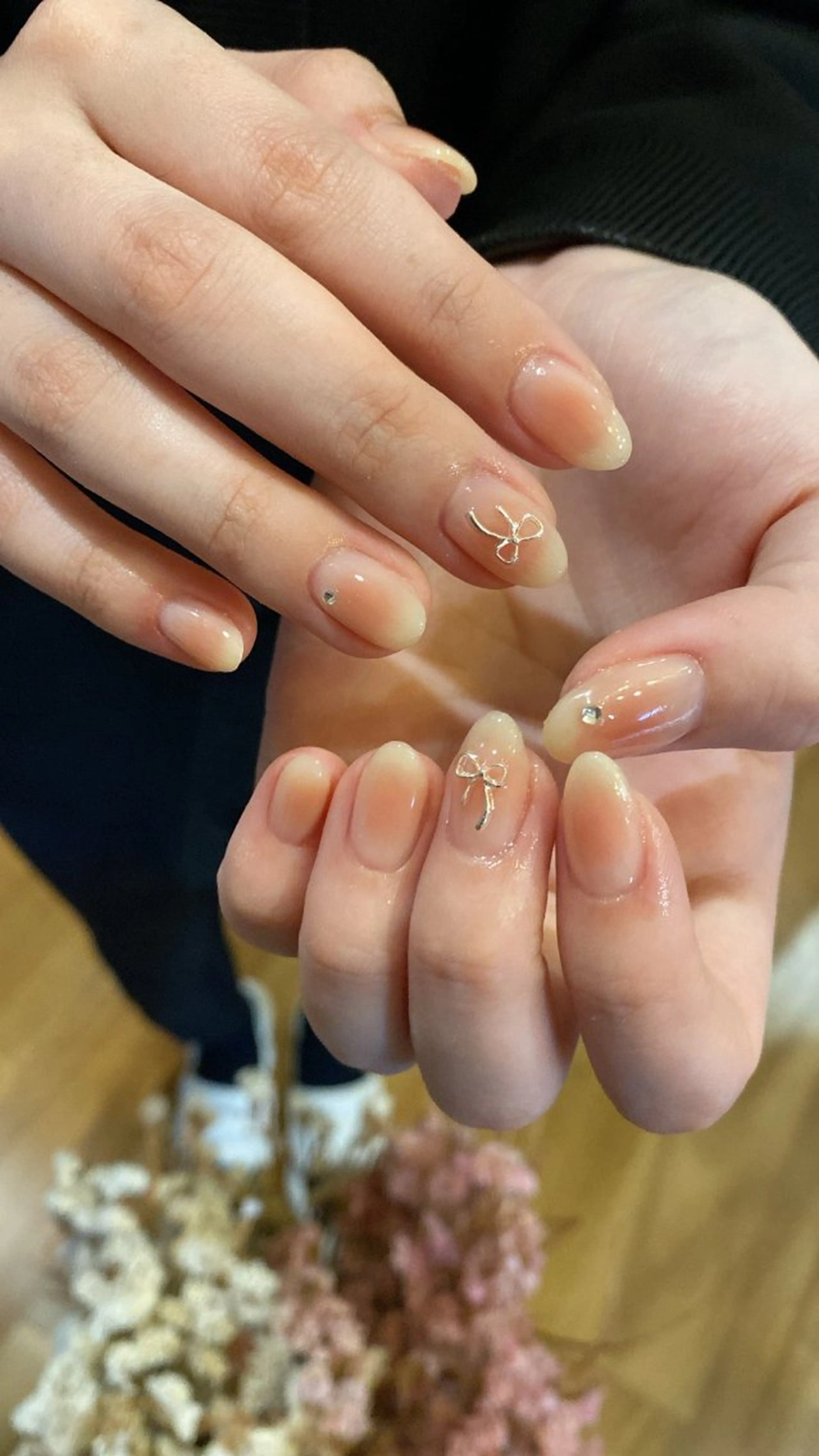 ネイル ハンドネイル crystal ⭐︎ colorのネイルデザイン