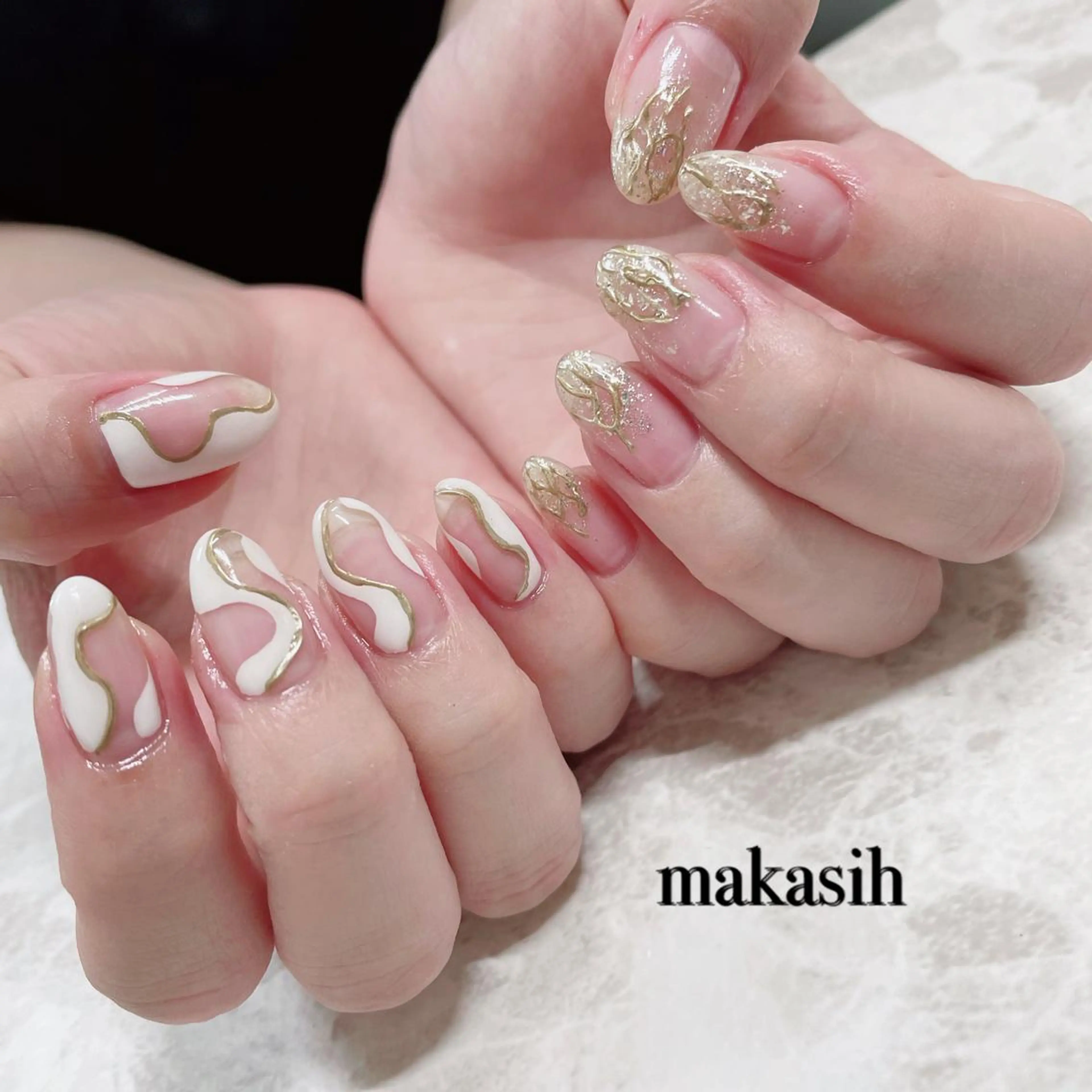 ネイル ゴールド ホワイト 濱田 美菜子のエステ・リラクイメージ