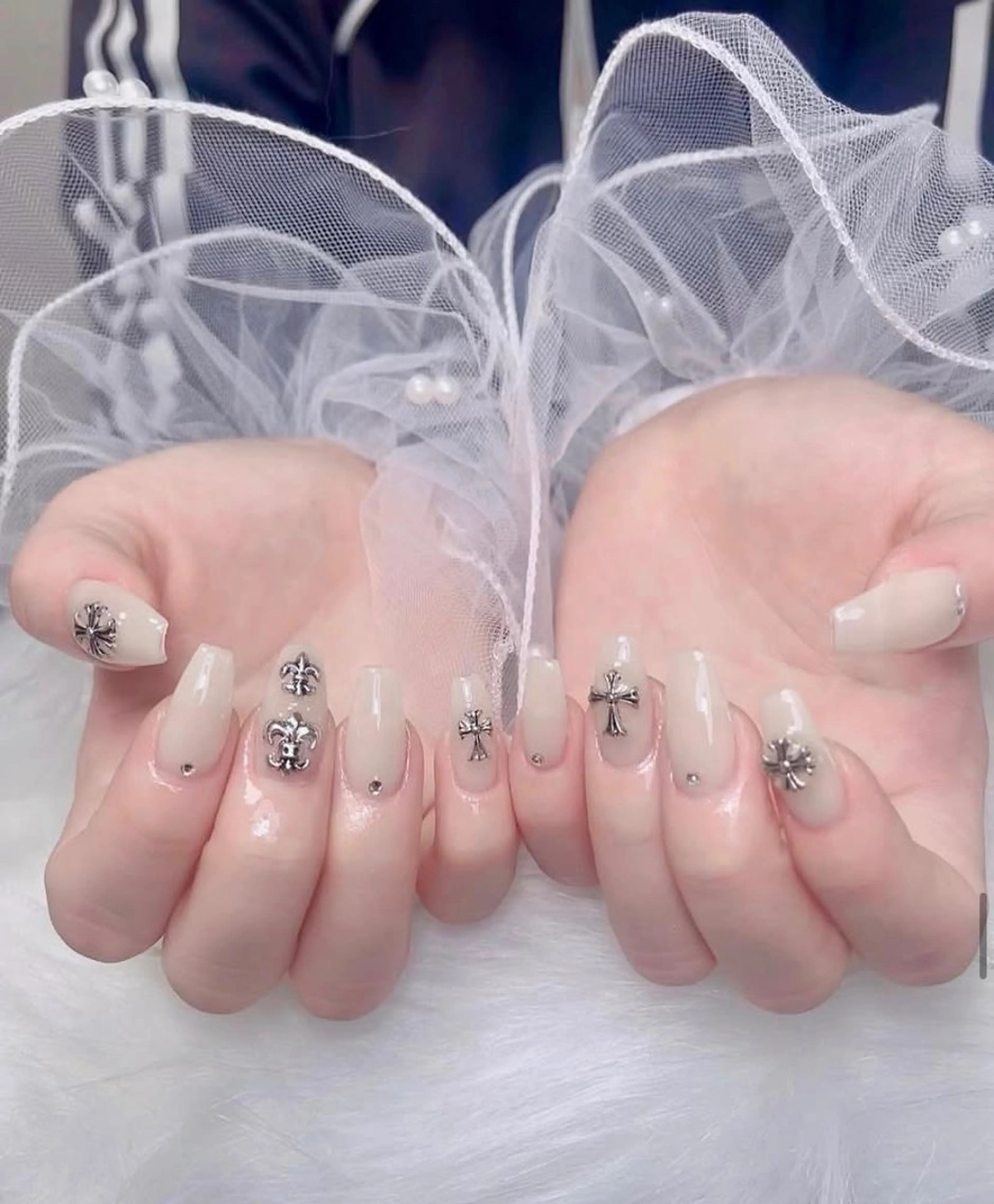 ネイル Hin Nail Osaka所属・Hin Nailsのネイルデザイン