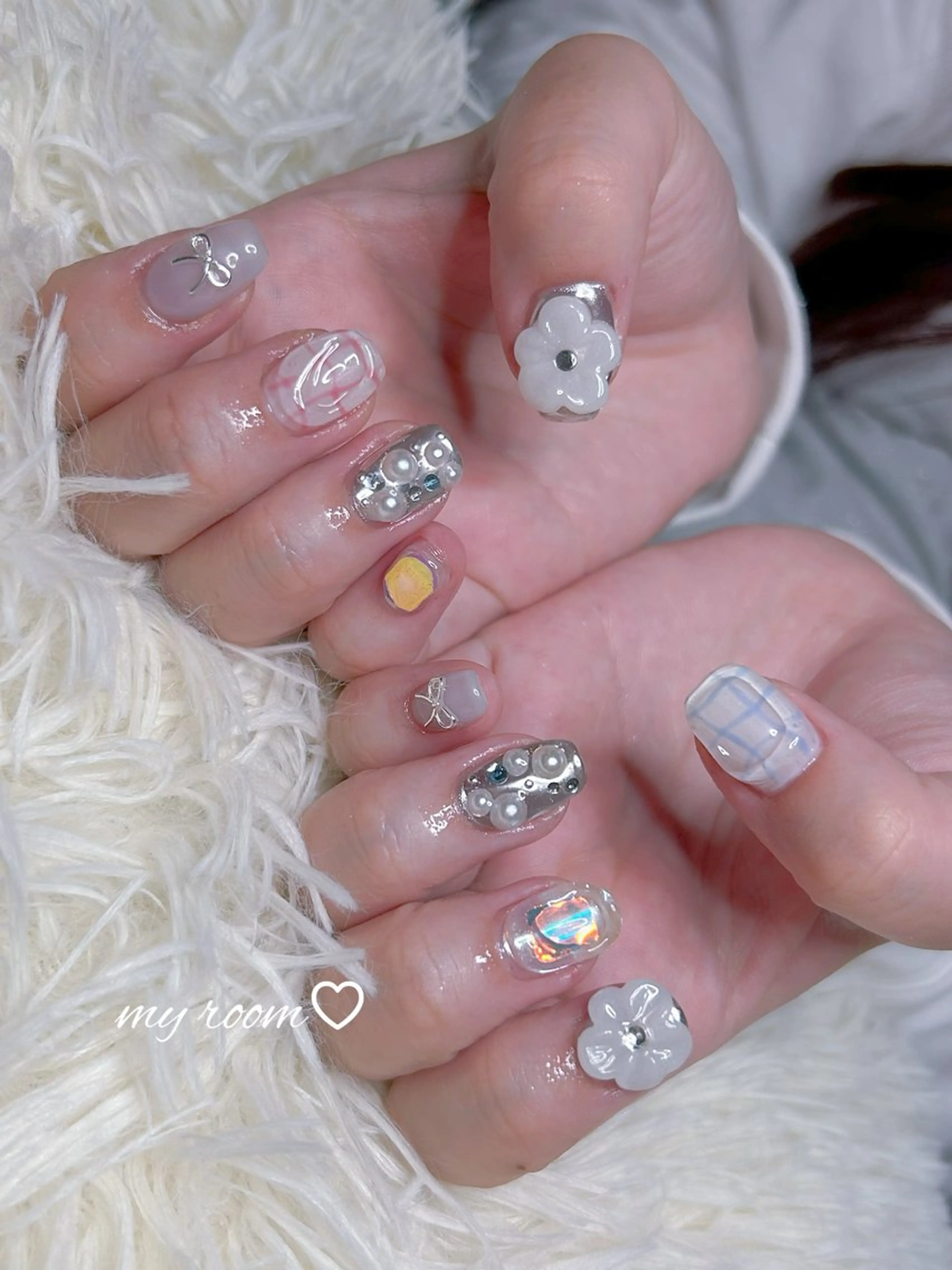 ネイル うるま市サロン Yuko Izawaのネイルデザイン