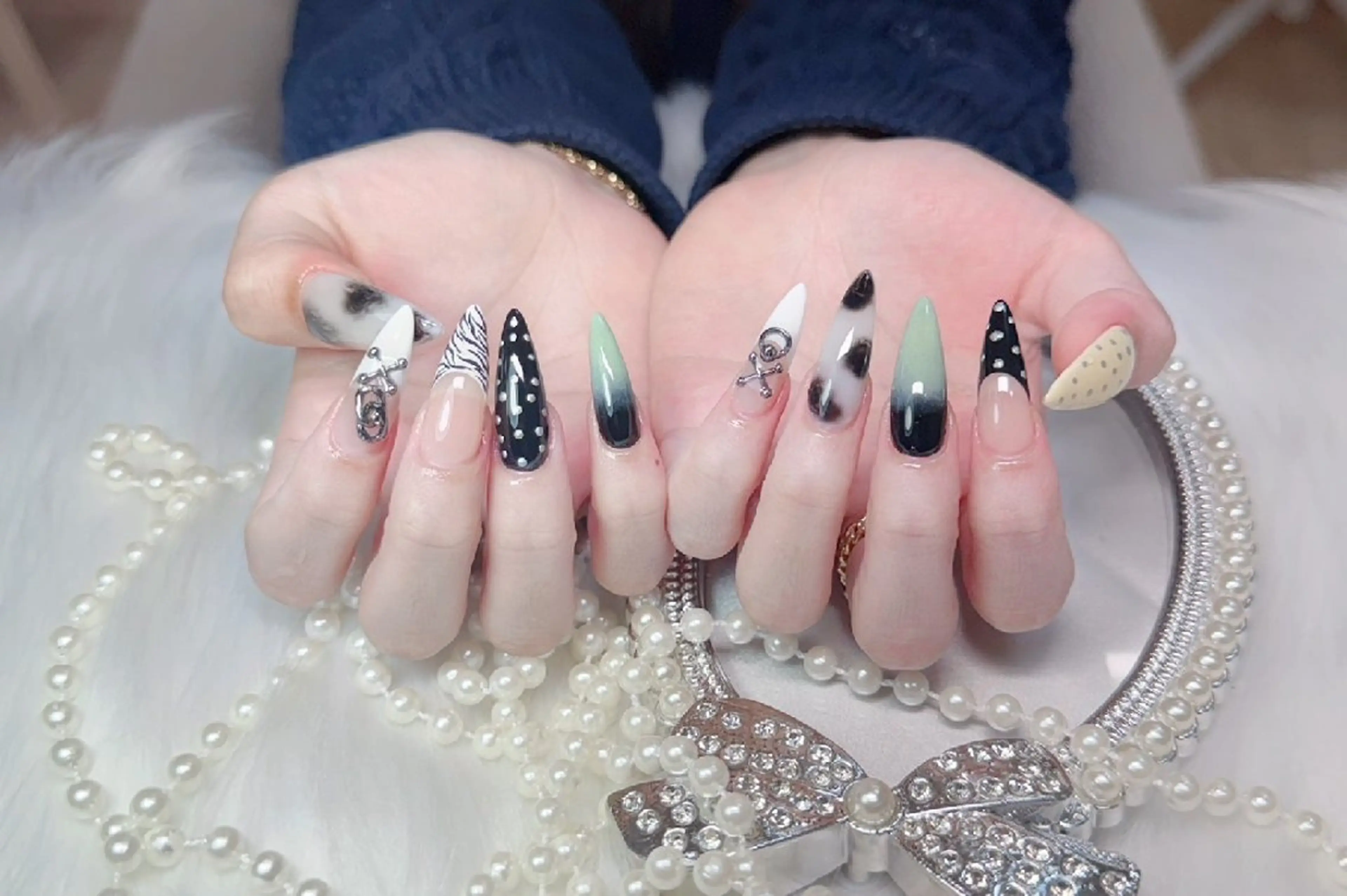 ネイル ハンドネイル タナカ ヒナのネイルデザイン