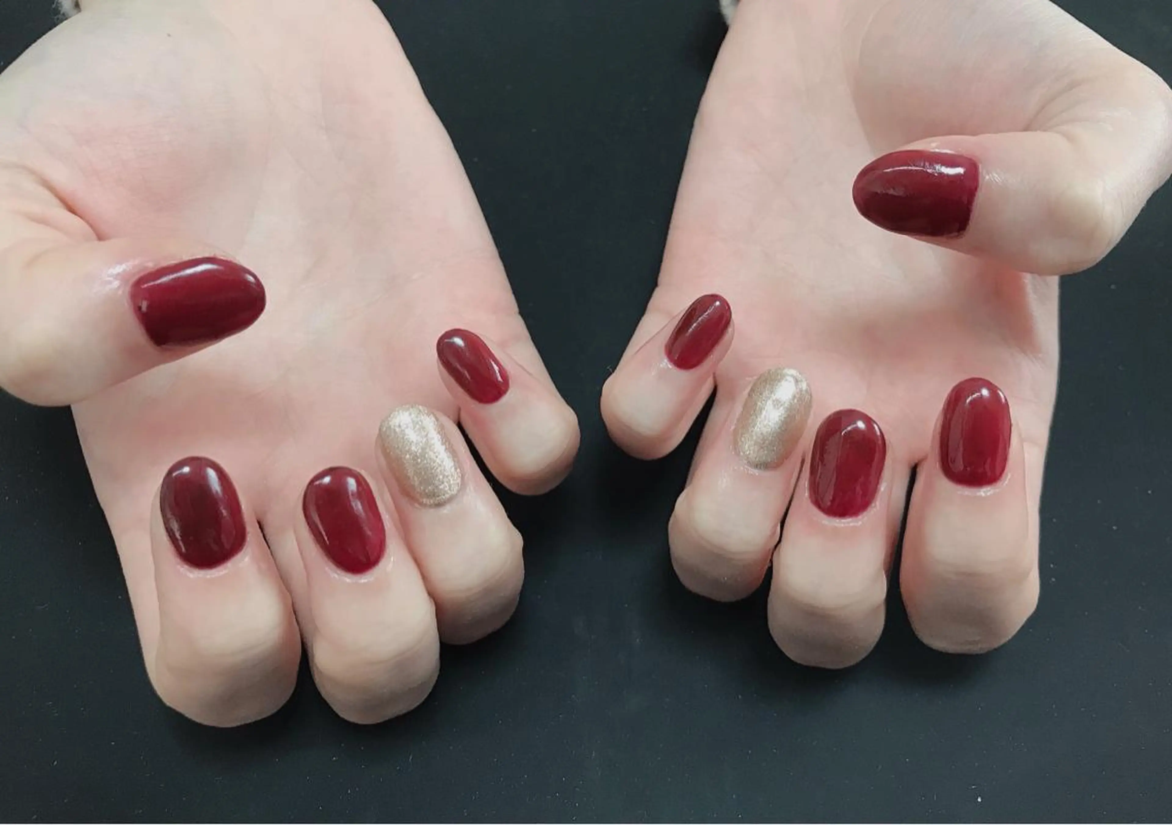 ネイル ワンカラーネイル ハンドネイル nailroom DIASOMNIAのネイルデザイン